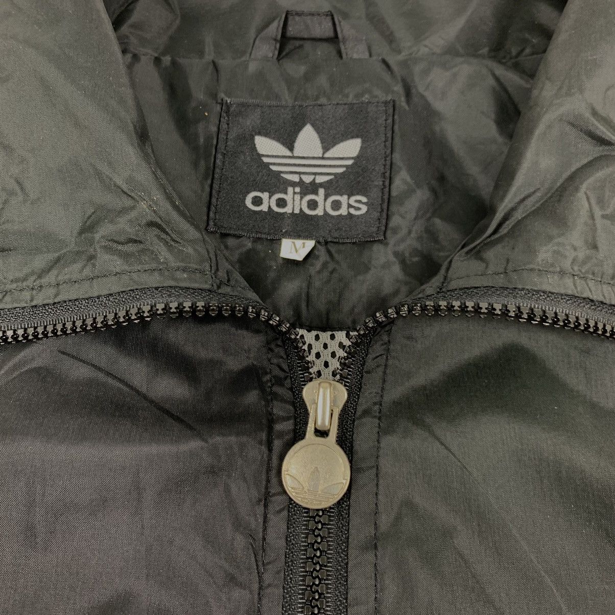 Adidas × Vintage Vintage Adidas Light Zipper Jacket Size US M / EU 48-50 / 2 - 9 Thumbnail