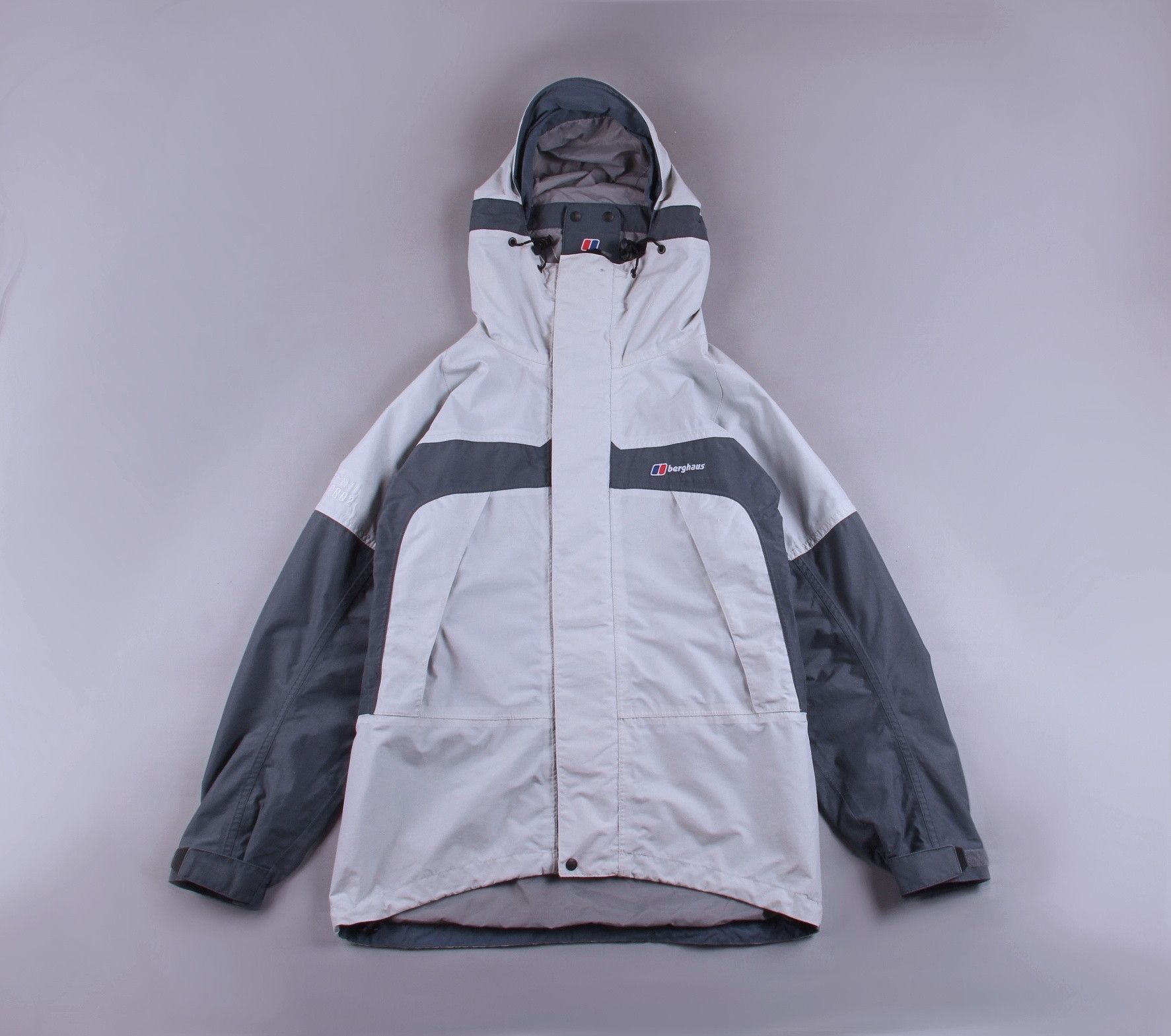 Berghaus aquafoil sale pro 2