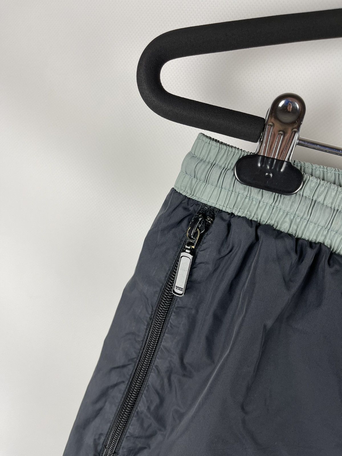 Nike Nike vintage y2k hype zipper nylon black green hype shorts Size US 32 / EU 48 - 9 Thumbnail