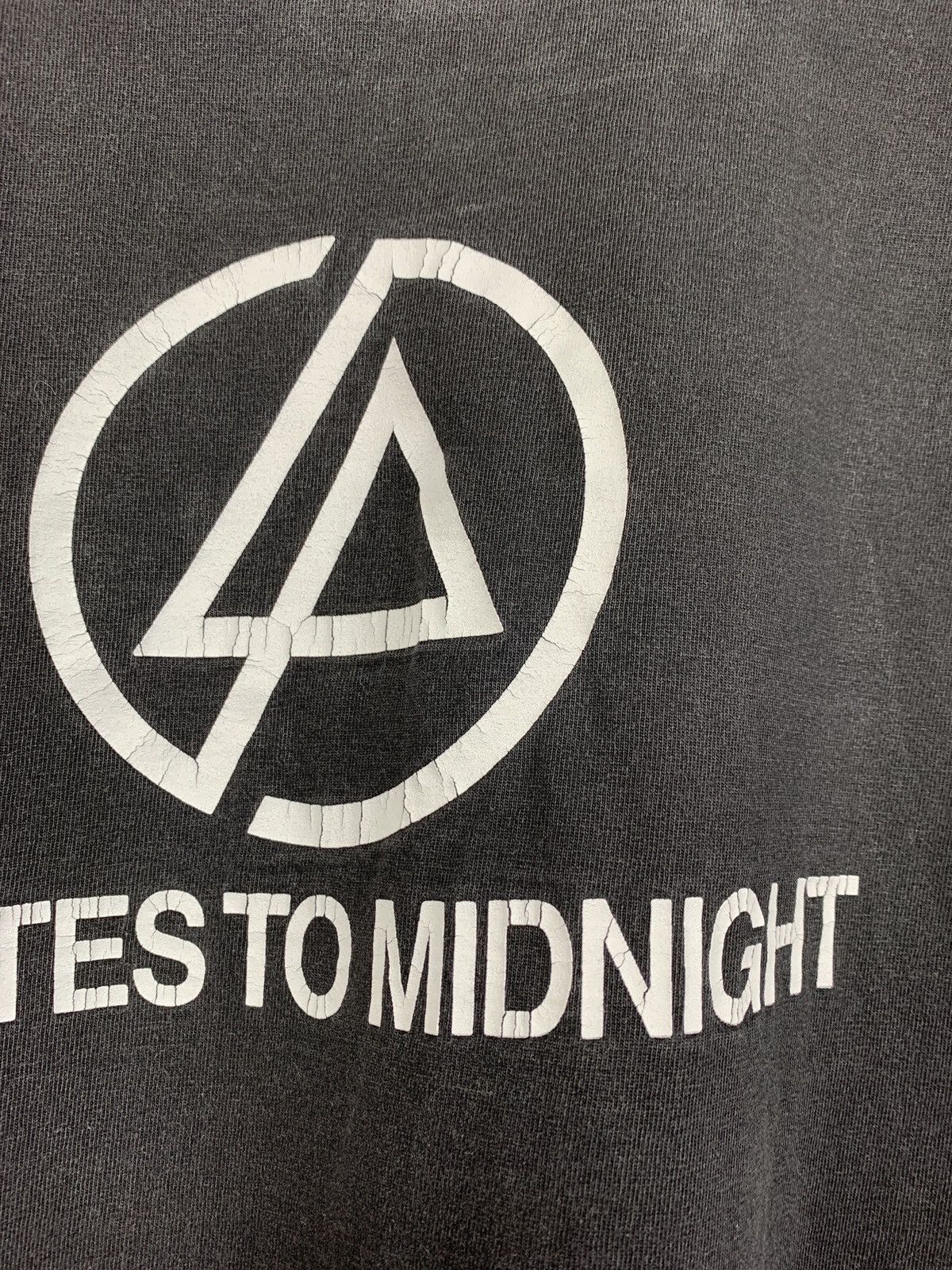 Band Tees Vintage Linkin Park Minutes To Midnight Faded Black T-Shirt Size US S / EU 44-46 / 1 - 14 Thumbnail