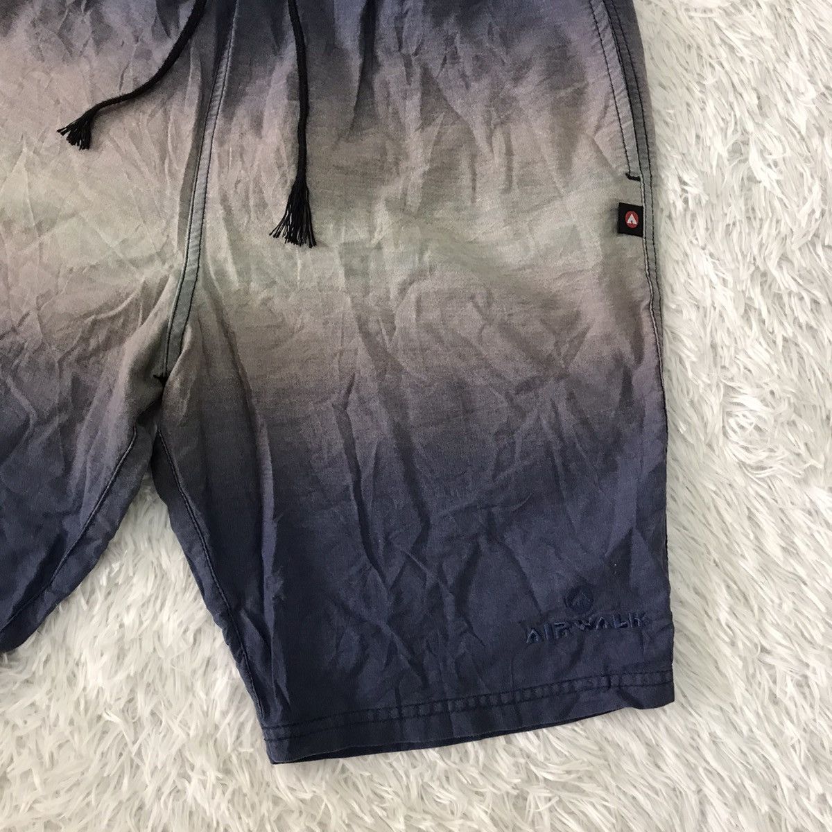 💥Steals💥Nice Airwalk Faded Color Style Short Pant