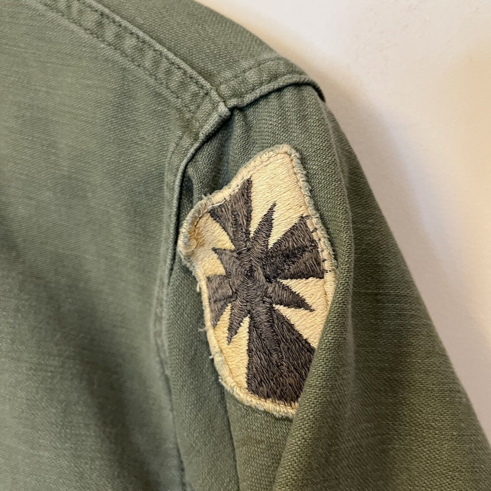 Vintage Vintage US Military OD Green Uniform Shirt Size US L / EU 52-54 / 3 - 3 Thumbnail