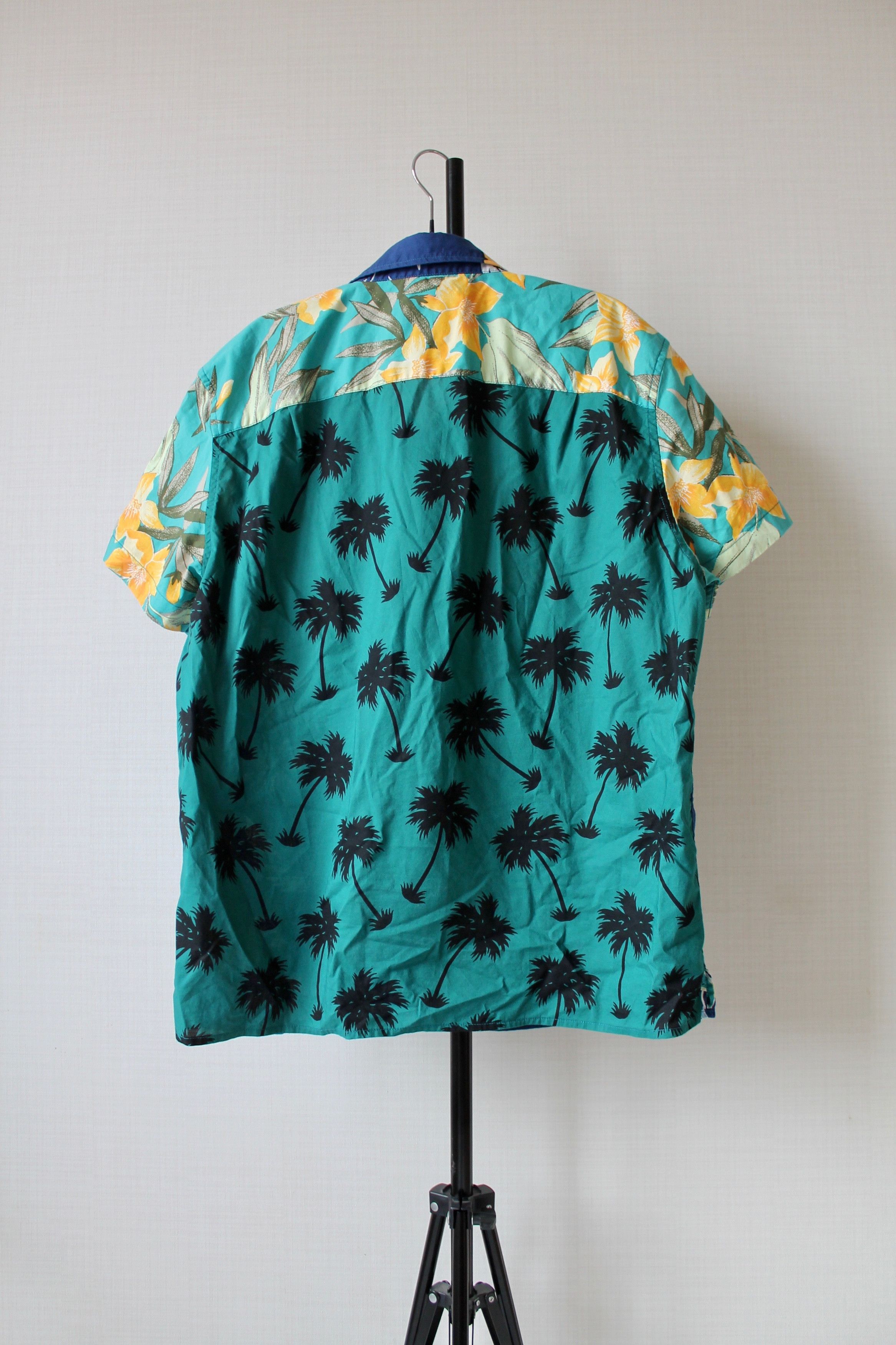 American Eagle Outfitters American Eagle Hawaiian Shirt Floral Multicolor Size US L / EU 52-54 / 3 - 10 Thumbnail