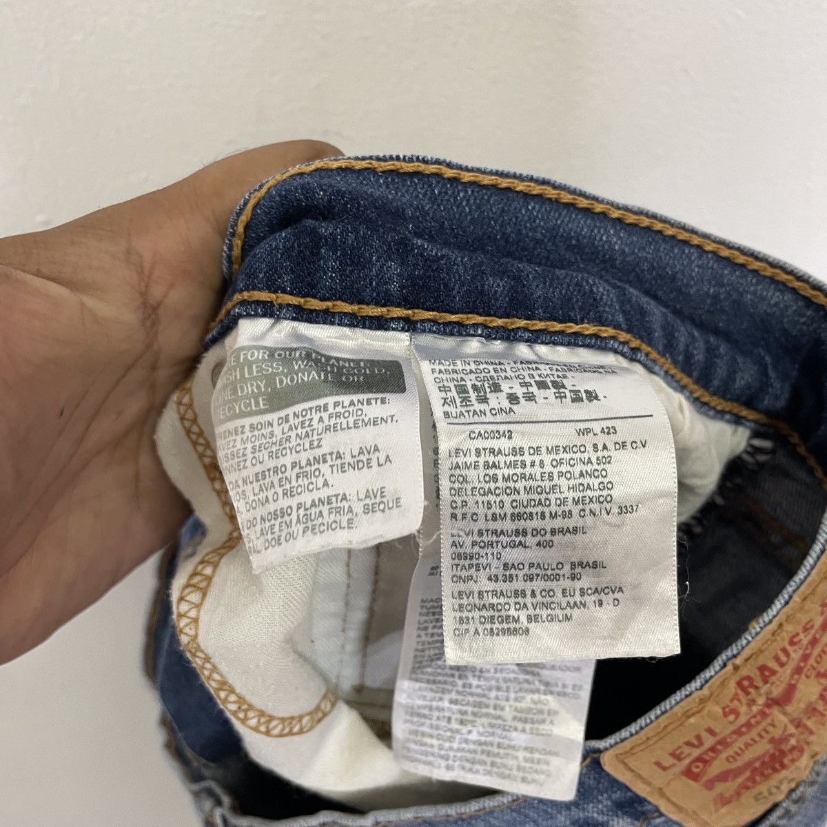 Levi's Vintage Levis 505 Distressed Kurt Cobain Style Denim Jeans Size US 30 / EU 46 - 7 Thumbnail