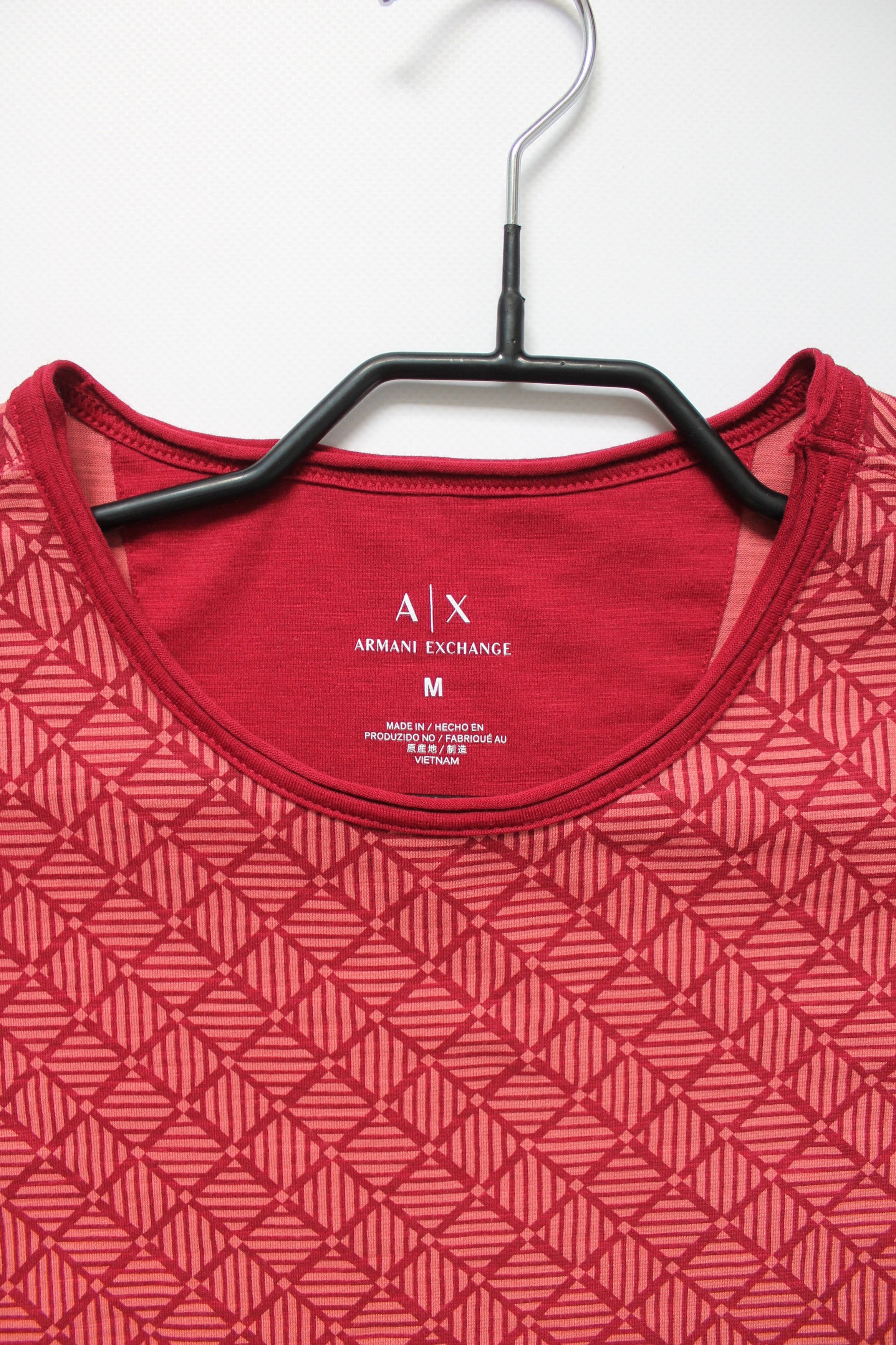 Armani ARMANI EXCHANGE Geometric print burgundy t shirt Size US S / EU 44-46 / 1 - 10 Thumbnail