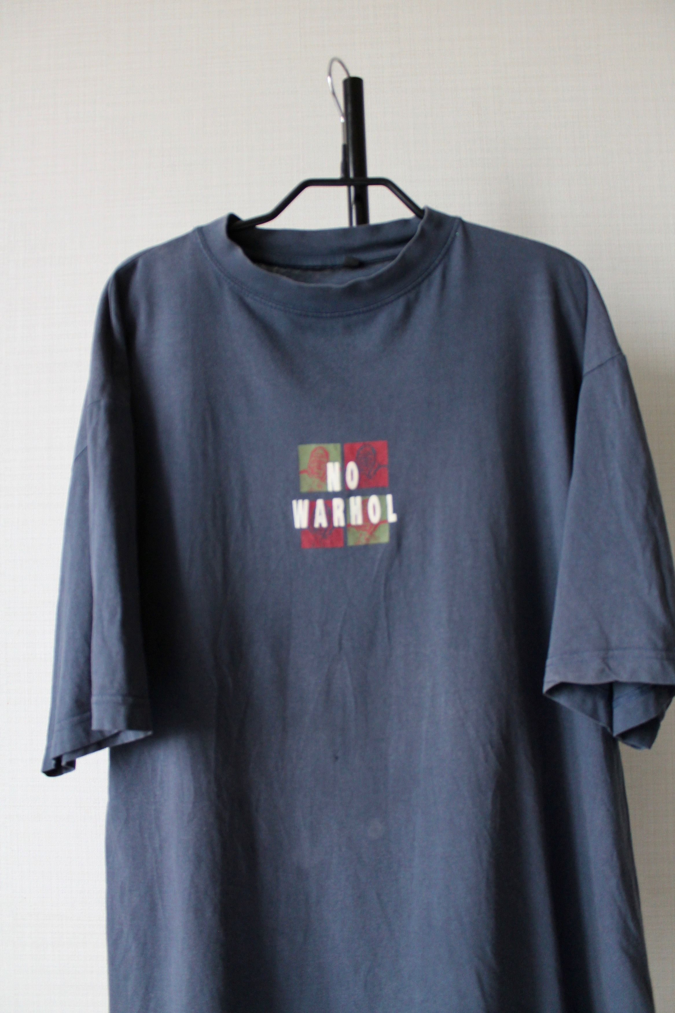 Vintage ART T-shirt "NO WARHOL" faded worn navy blue XL Size US XL / EU 56 / 4 - 2 Thumbnail
