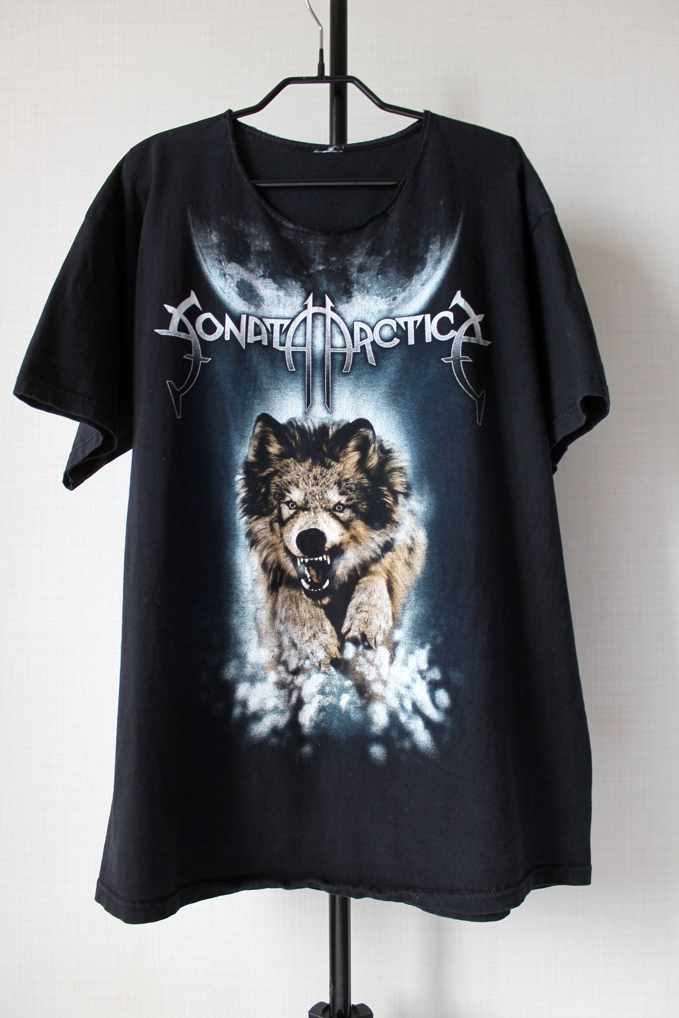 Band Tees Sonata Arctica Band tee Rock T shirt Vinatge Metal Tour Size US XL / EU 56 / 4 - 8 Thumbnail