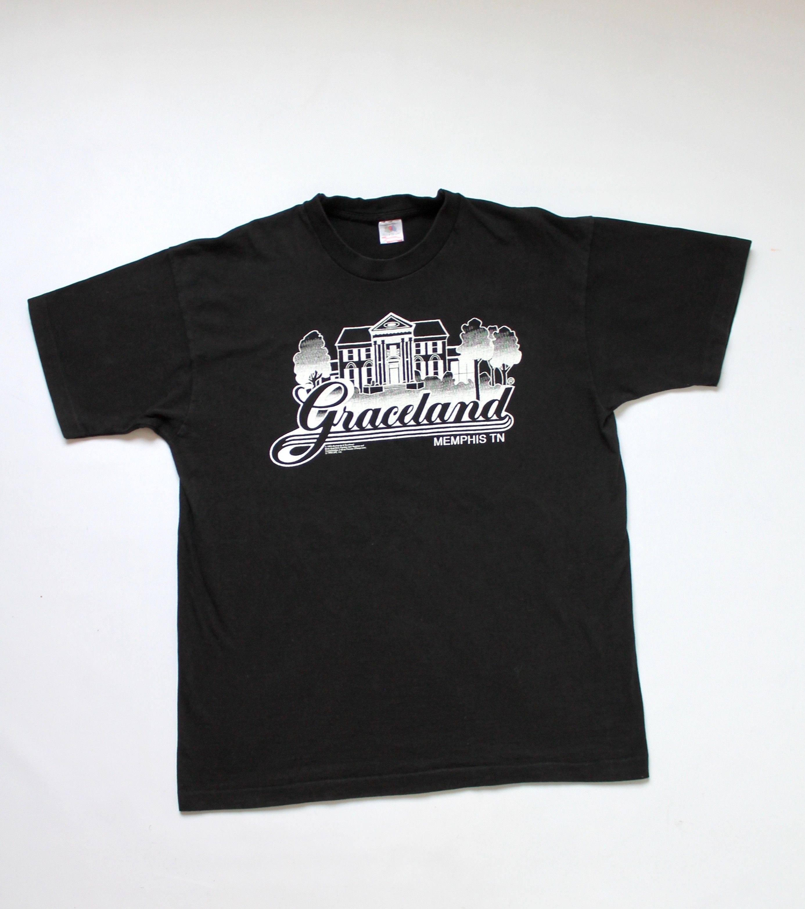Vintage 1993 Vintage Elvis Presley Home Graceland t shirt Size US XL / EU 56 / 4 - 2 Thumbnail