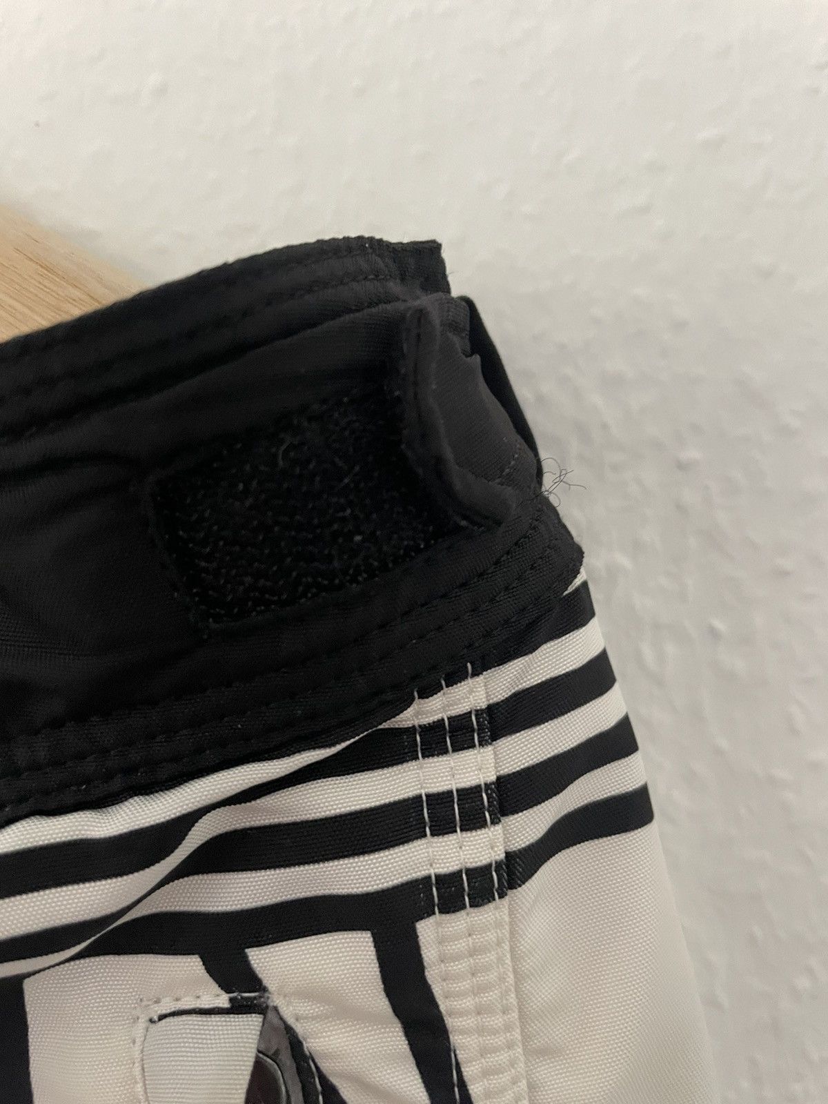 Neil Barrett Neil Barrett Board Shorts Geometrical Pattern Size US 30 / EU 46 - 4 Thumbnail