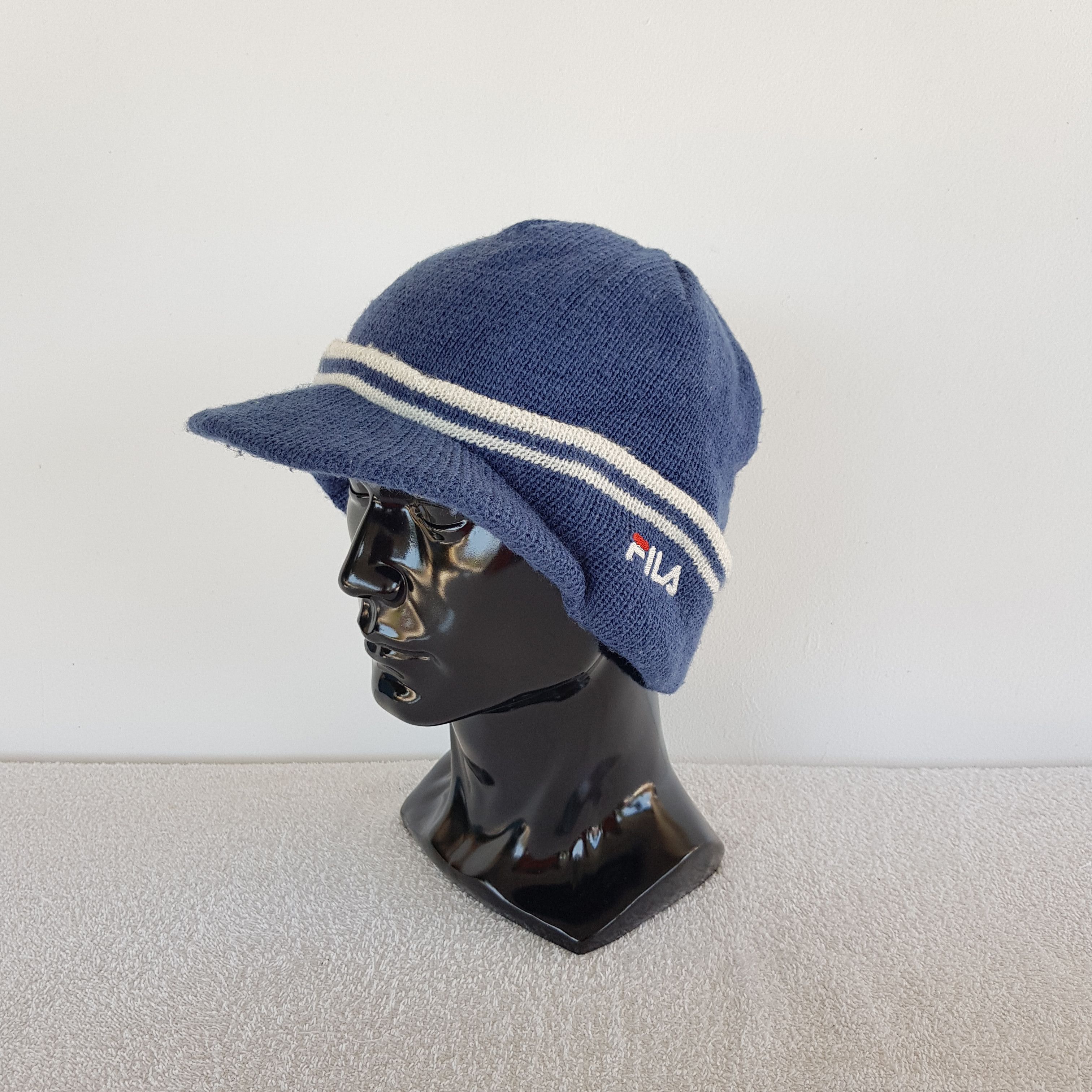 Fila × Vintage Vintage Fila Beanie Knitted Snow Cap Crochet Hats Size ONE SIZE - 1 Thumbnail