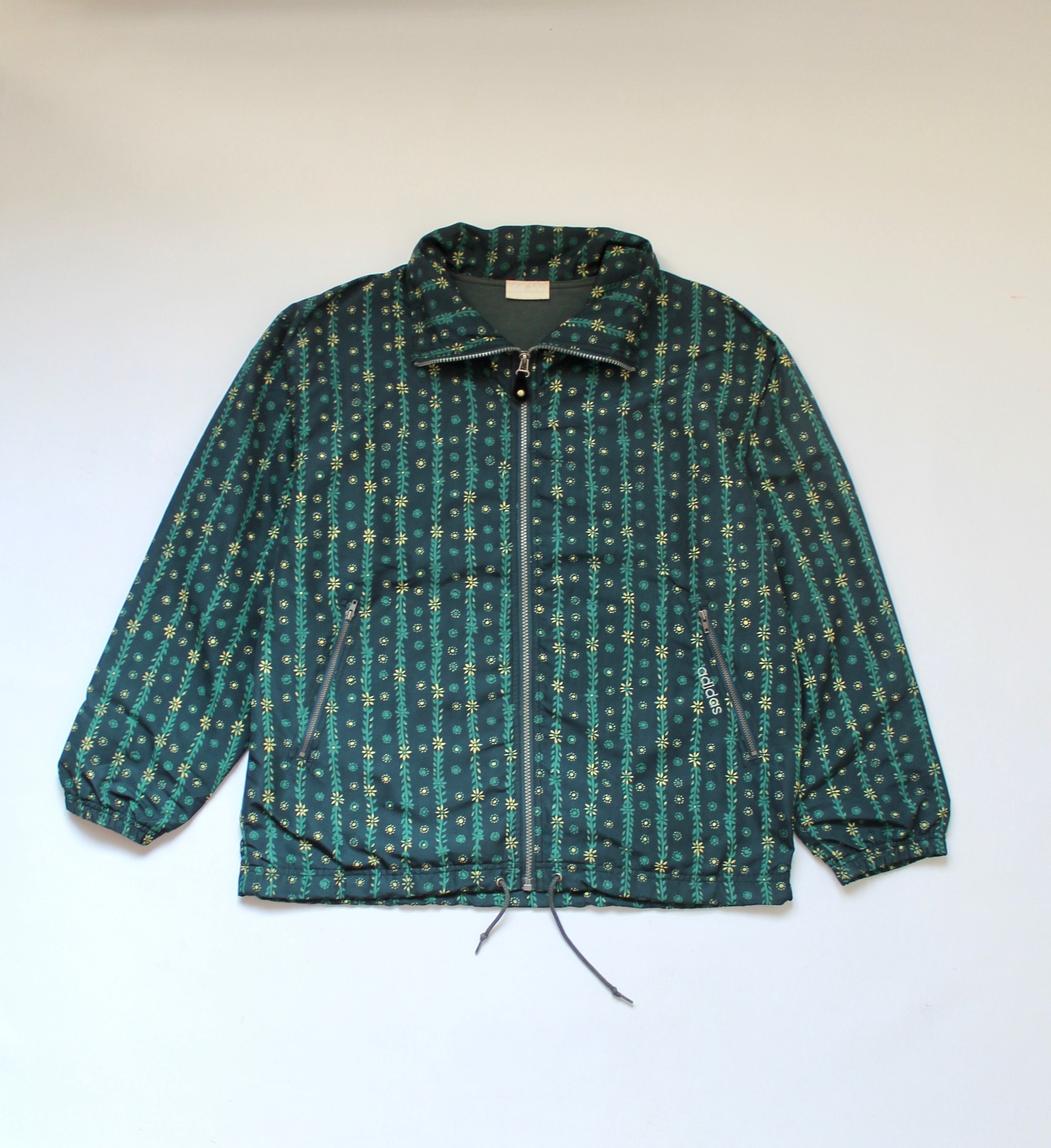 Adidas VINTAGE! ADIDAS Floral light jacket Windbreaker Size US M / EU 48-50 / 2 - 5 Thumbnail