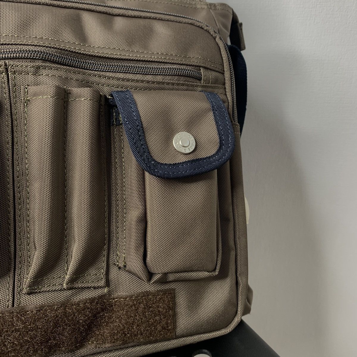 Japanese Brand Vintage GGL George Gina & Lucy “Saturday” Multi Pocket Bag Size ONE SIZE - 10 Thumbnail