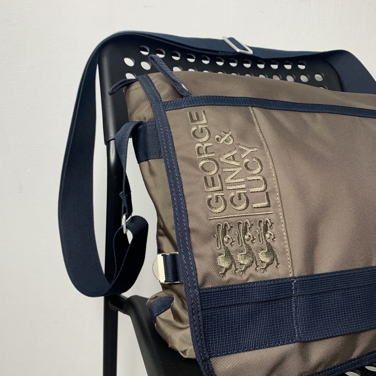 Japanese Brand Vintage GGL George Gina & Lucy “Saturday” Multi Pocket Bag Size ONE SIZE - 2 Thumbnail