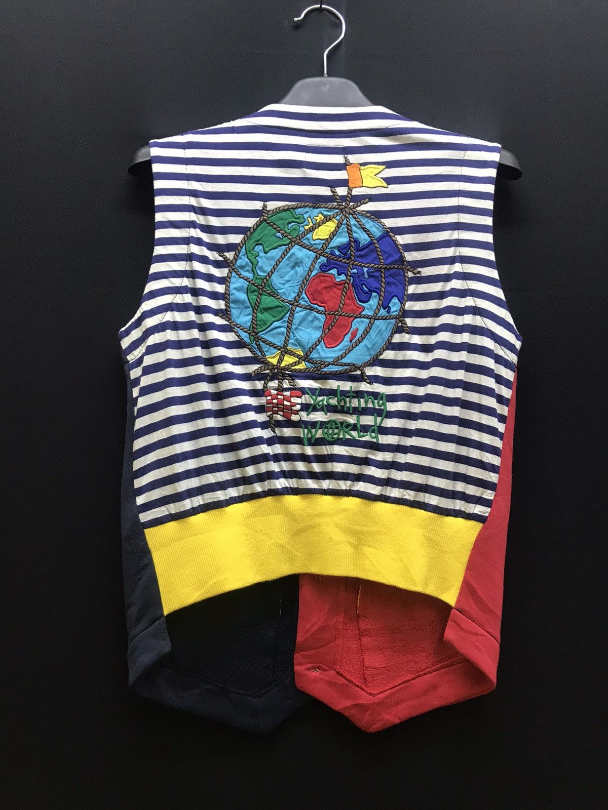Jean Charles De Castelbajac Jean Charles Castelbajac Sport Vest Size US S / EU 44-46 / 1 - 1 Thumbnail