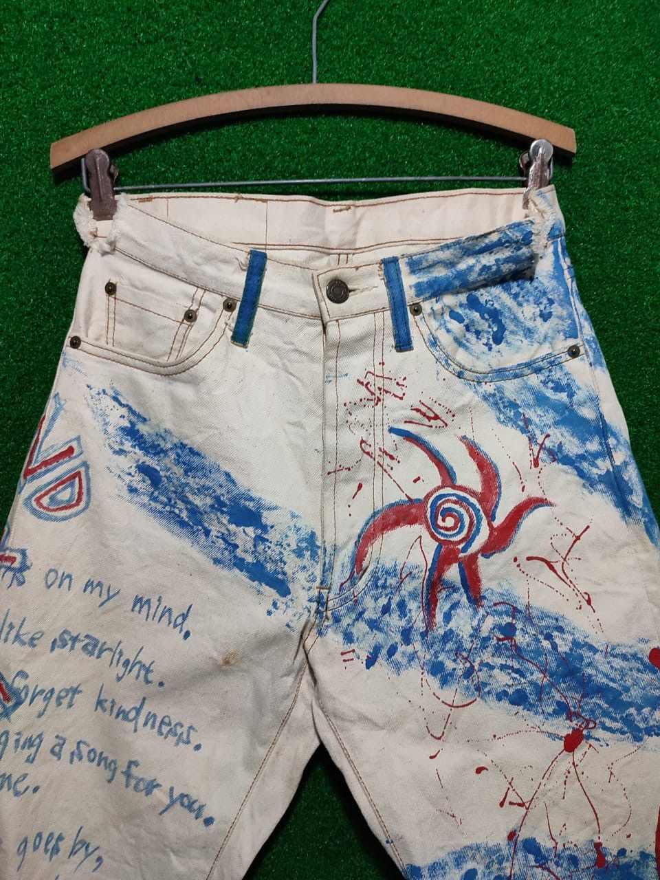 Handmade 🔥 Vintage Hand-Painted Graffiti Denim Jeans Size US 28 / EU 44 - 3 Thumbnail