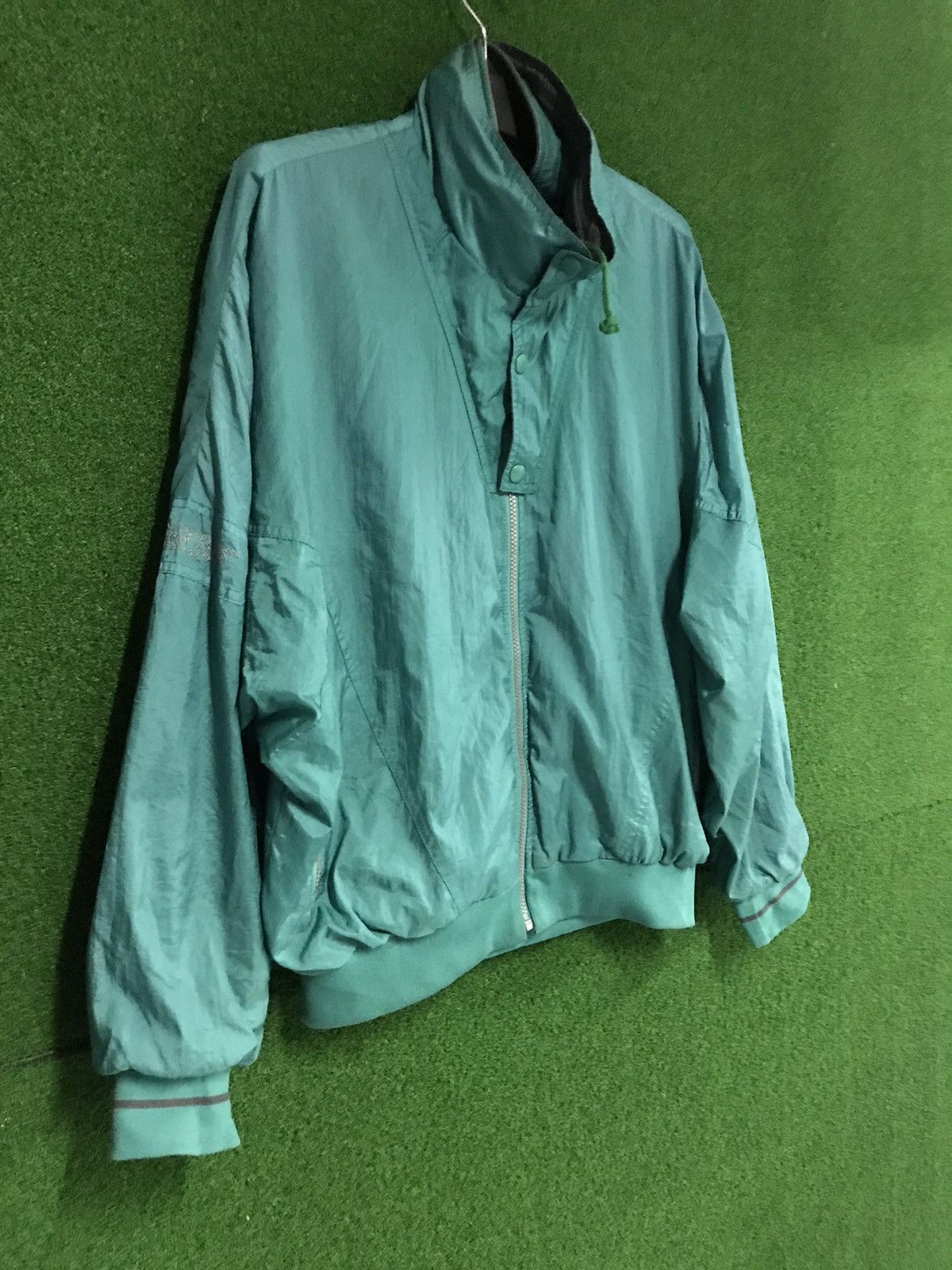 Champion Vintage CHAMPION Light Jacket Made in Japan Size US L / EU 52-54 / 3 - 3 Thumbnail