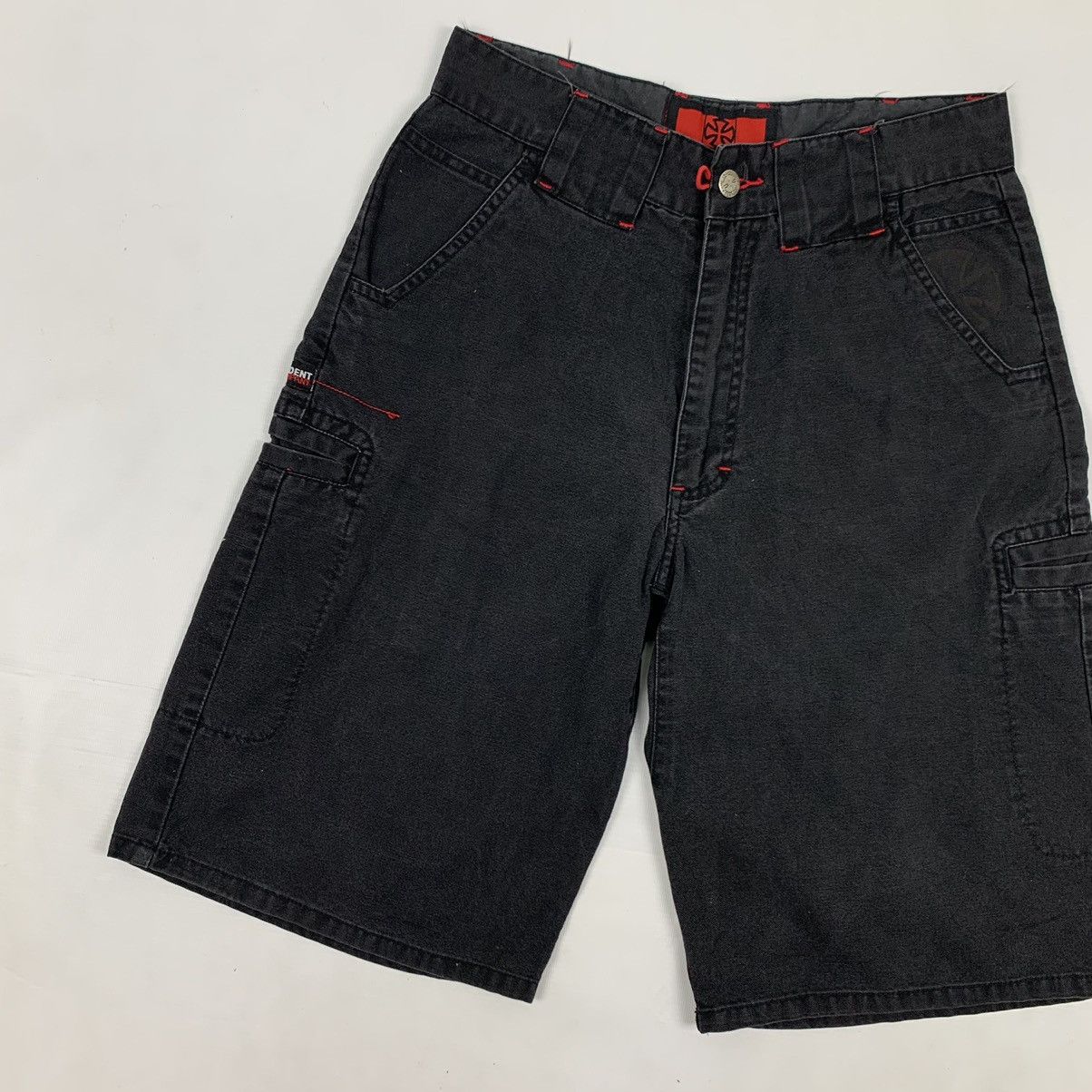 Independent Truck Co. × Vintage Vintage Independent Truck Company Tactical Casual Short Pant Size US 28 / EU 44 - 2 Thumbnail