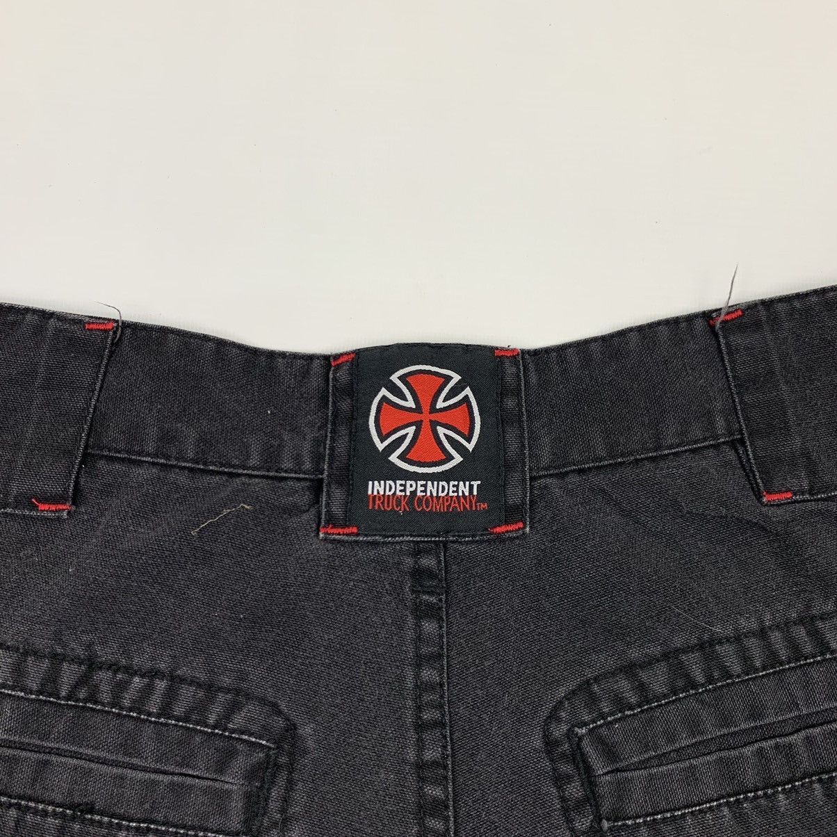 Independent Truck Co. × Vintage Vintage Independent Truck Company Tactical Casual Short Pant Size US 28 / EU 44 - 7 Thumbnail