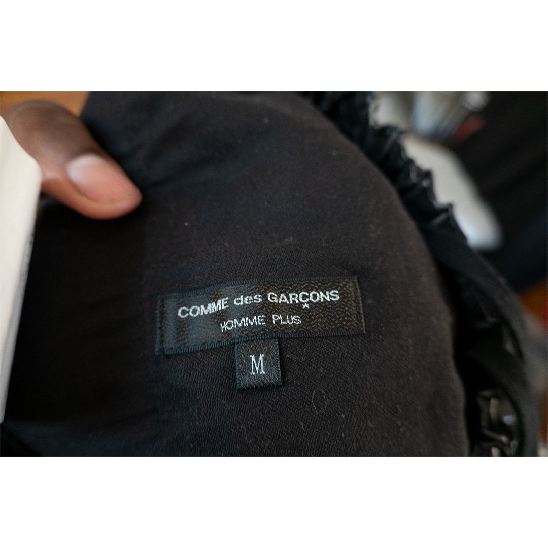 Comme des Garcons FW19 "Croc" Embossed Faux Leather Shorts Size US 32 / EU 48 - 10 Thumbnail