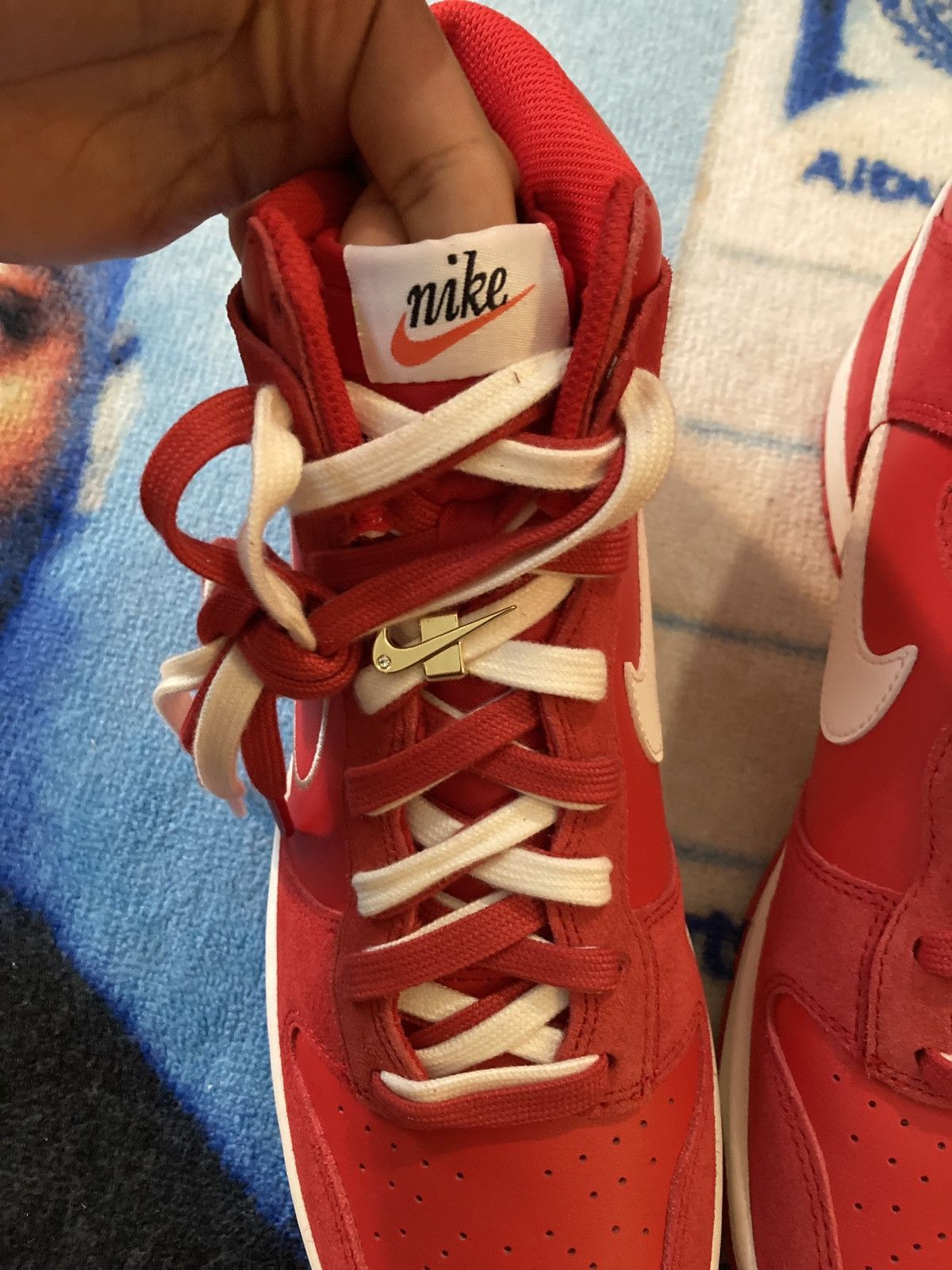 Nike Nike Dunk High First Use Red Size US 10.5 / EU 43-44 - 4 Thumbnail