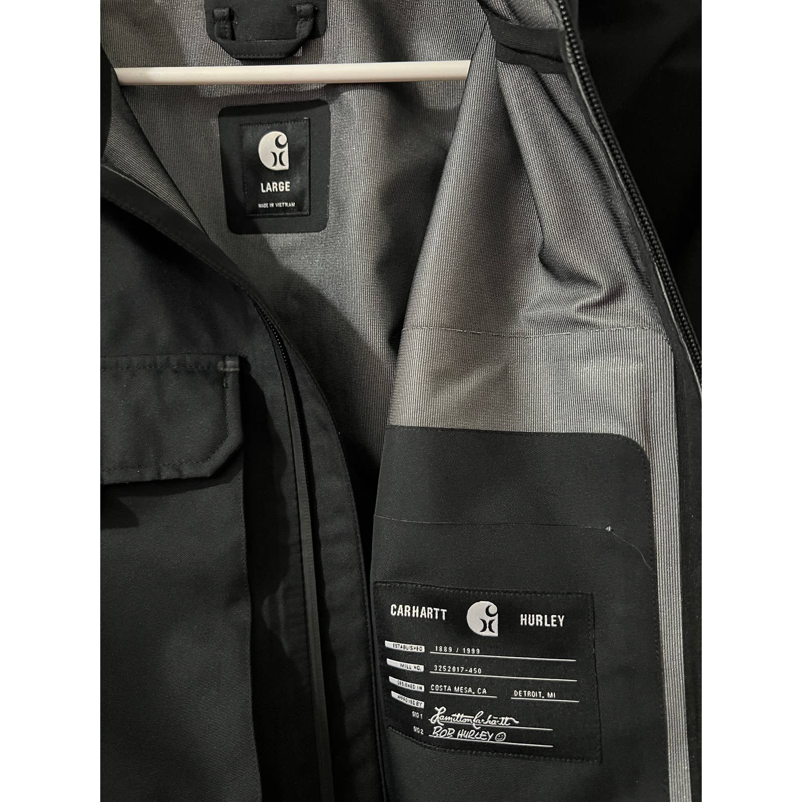 Carhartt Hurley Carhartt Phantom Defender Jacket BV6867 010 Large Grailed