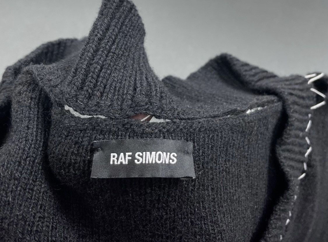 Raf Simons Raf simons 18ss runway oversized v neck sweater | Grailed