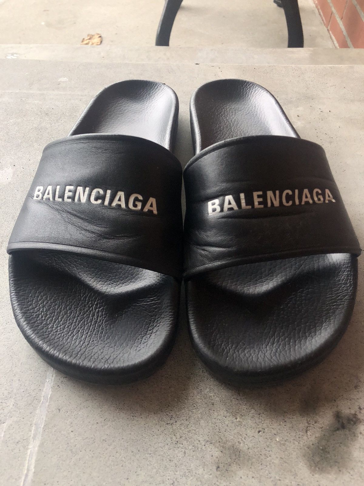 Balenciaga Logo Pool Slide Black