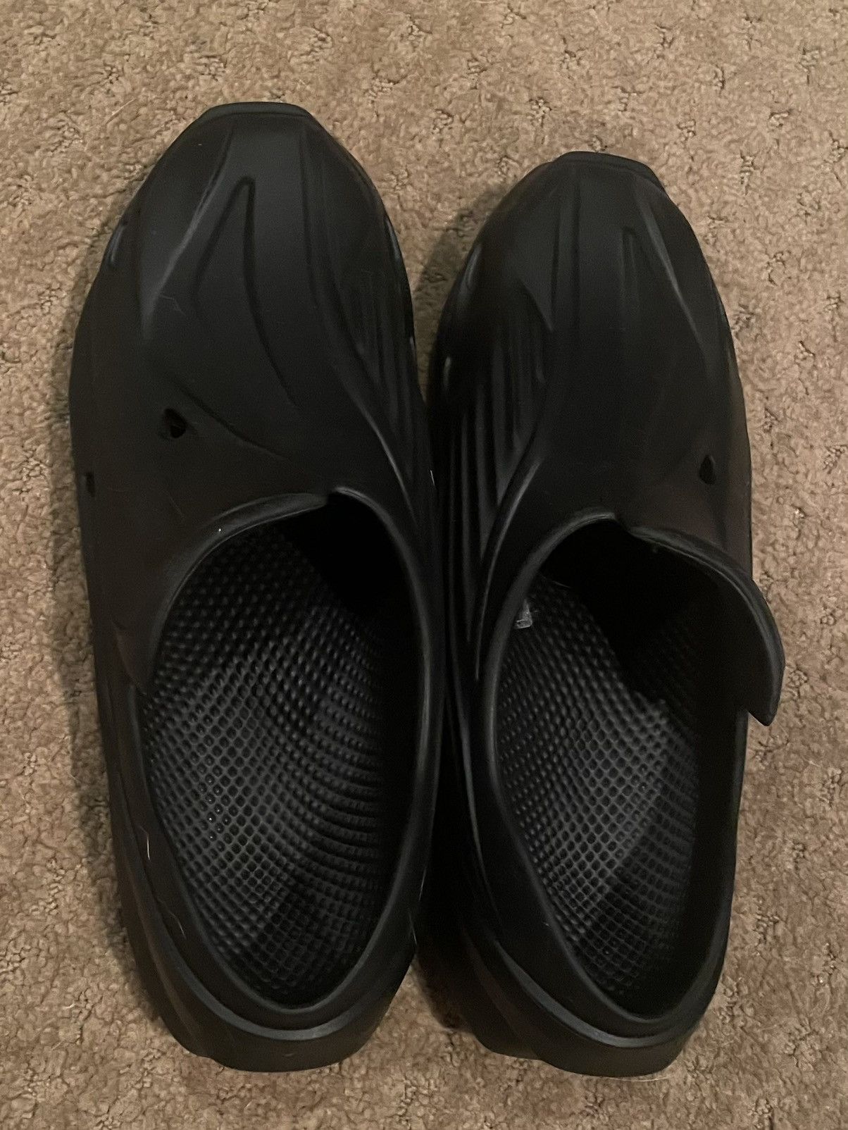 1017 Alyx 9Sm Slip-Ons Black Low Sneaker EU 41 / US 8 1017 ALYX 9SM 1017 Alyx 9sm Mono Slip On | Grailed main image 2