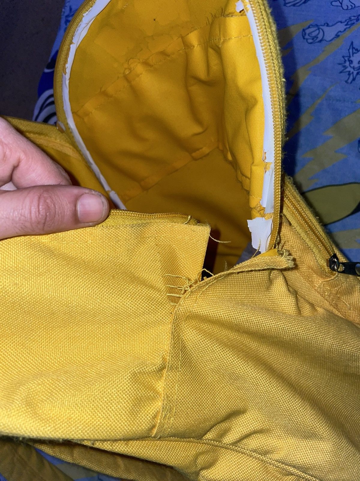 Nintendo Vintage 1999 Pokémon Pikachu & Ash Backpack 90s cartoon Size US XL / EU 56 / 4 - 3 Thumbnail