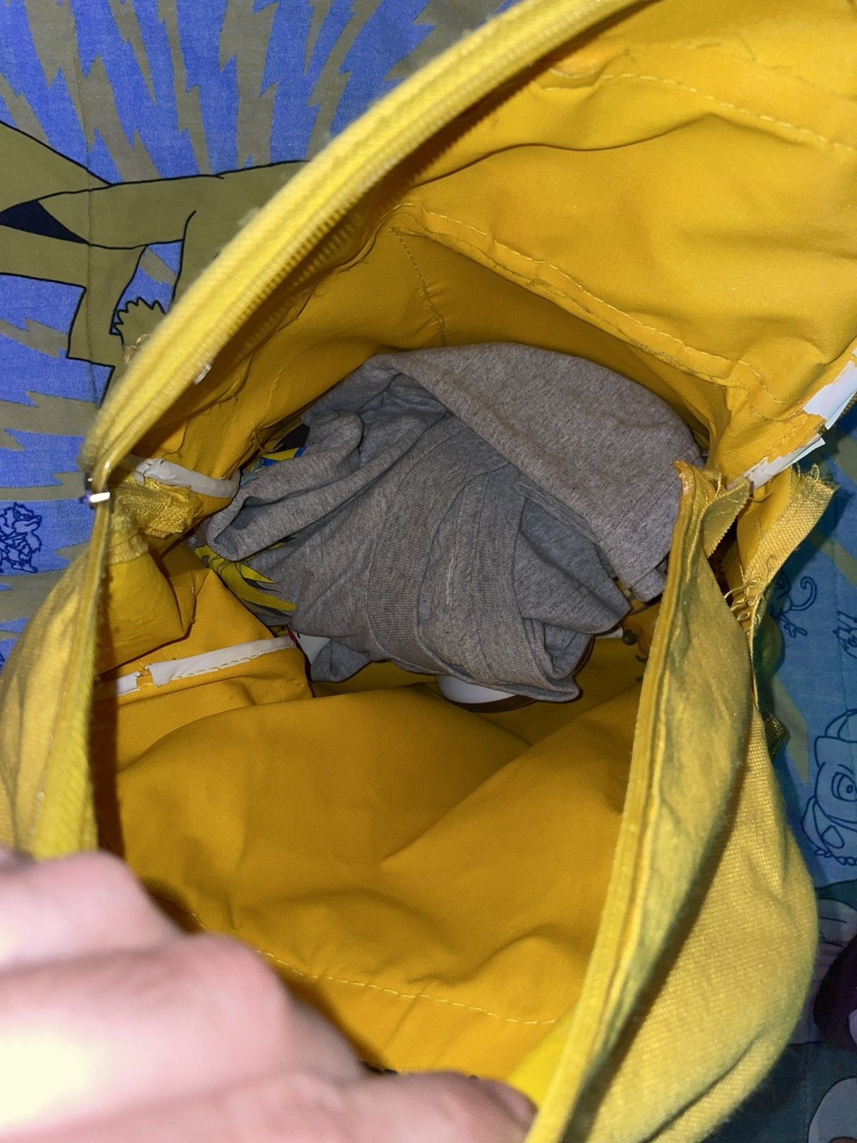 Nintendo Vintage 1999 Pokémon Pikachu & Ash Backpack 90s cartoon Size US XL / EU 56 / 4 - 4 Thumbnail