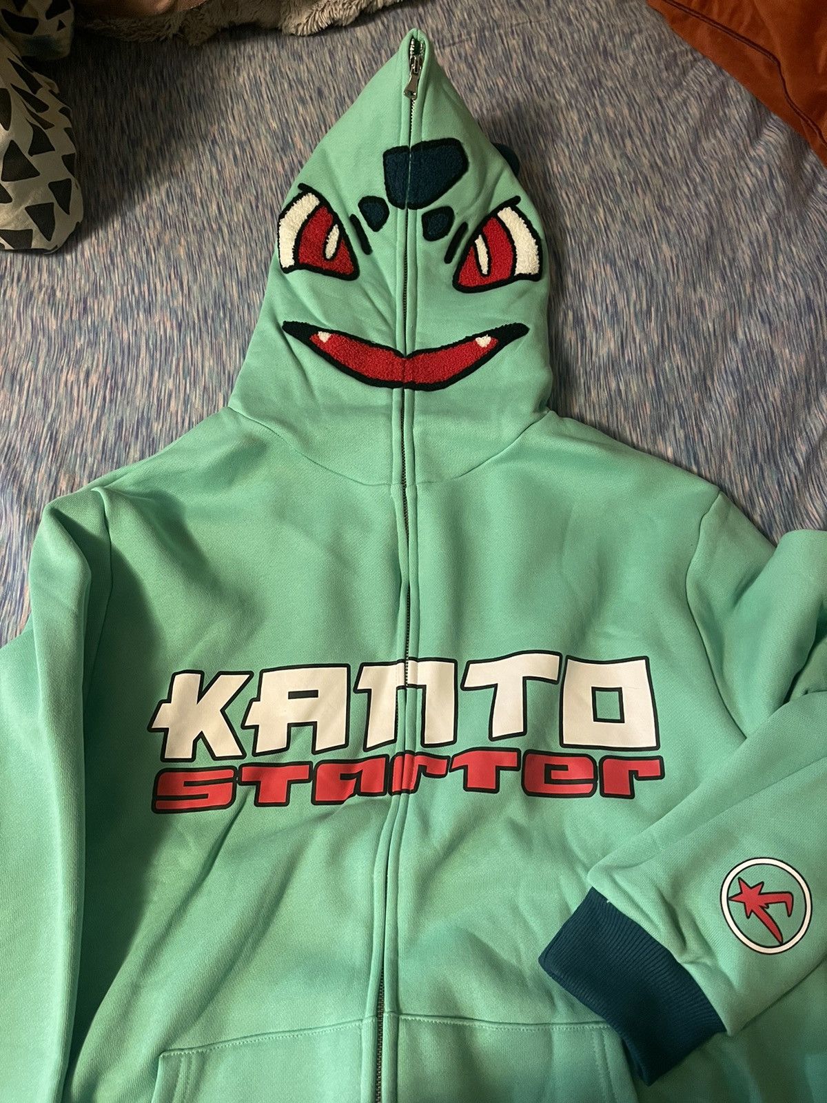 Custom × Japanese Brand Bulbasaur Kanto Starter Hoodie zip
