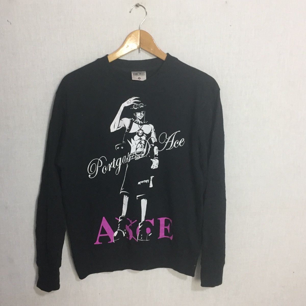 One Piece One piece portgas ace big print Size US M / EU 48-50 / 2 - 1 Thumbnail