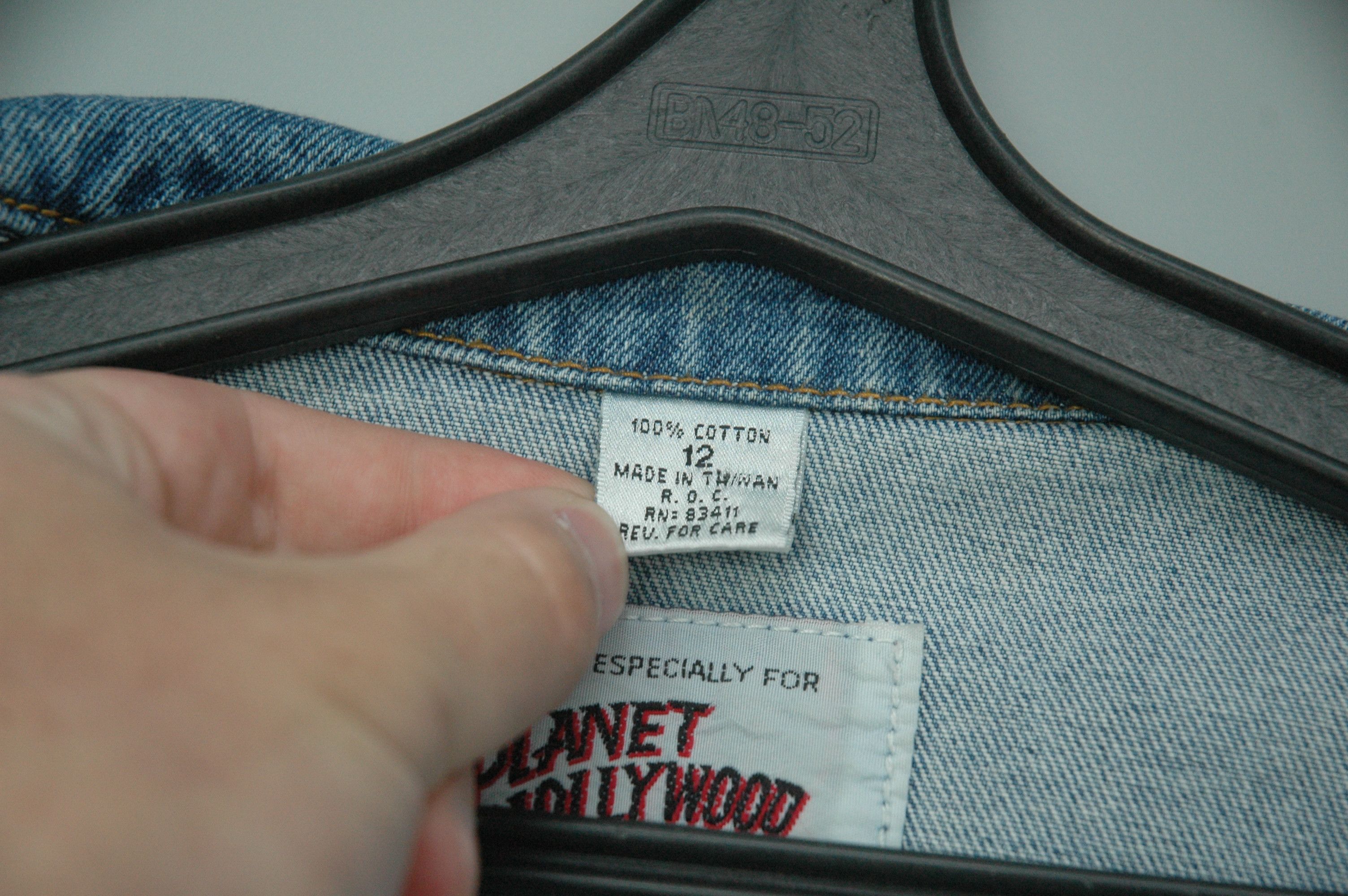 Planet Hollywood Vintage Planet Hollywood Denim Jacket Big Logo Wmn Size 12 Size XL / US 12-14 / IT 48-50 - 17 Thumbnail
