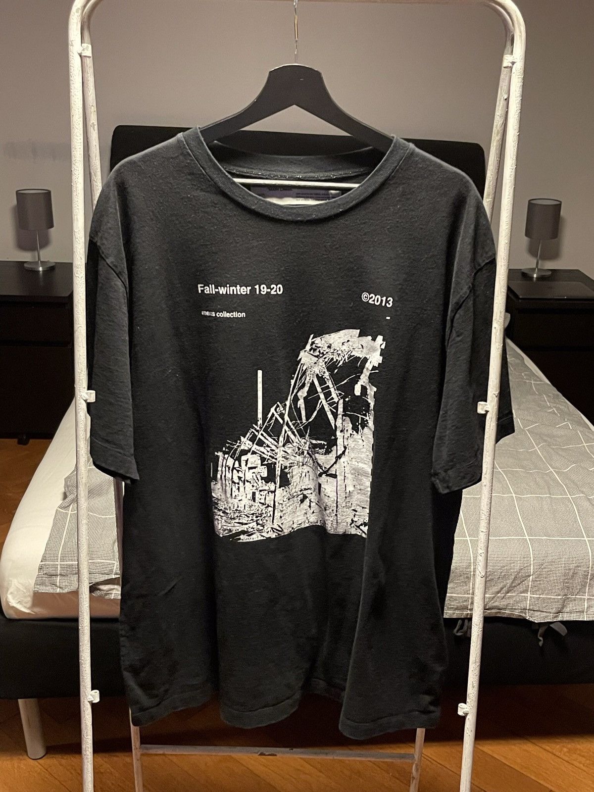 Off white ruined factory hot sale tee