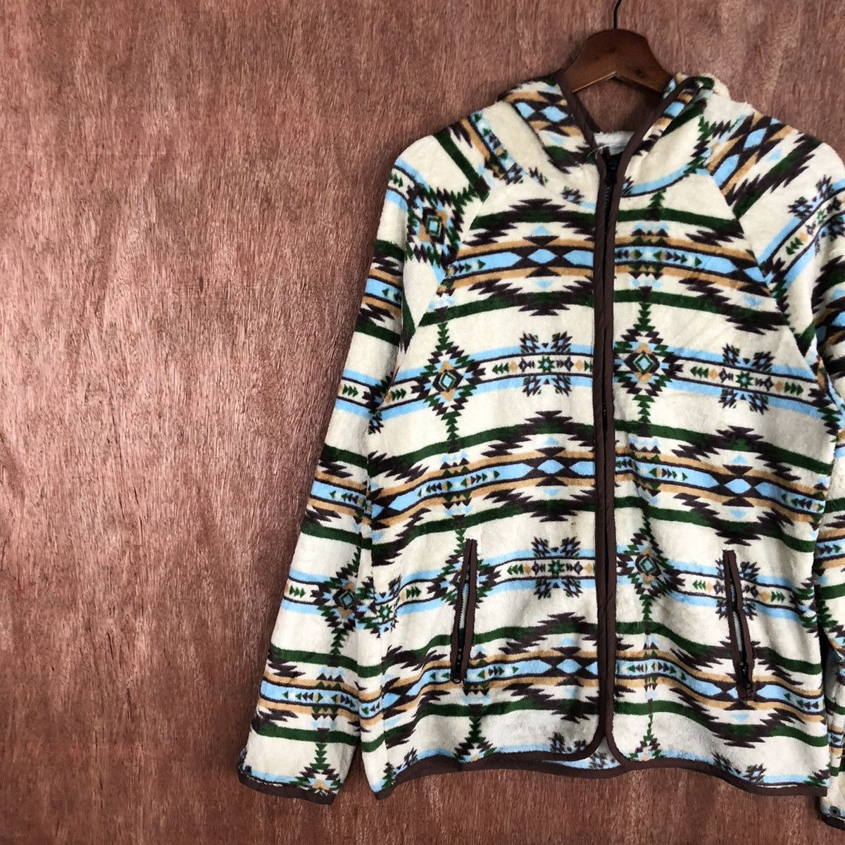 Japanese Brand Titicaca Multicolor Winter Sweater fleece navajo #H380 Size US L / EU 52-54 / 3 - 6 Thumbnail