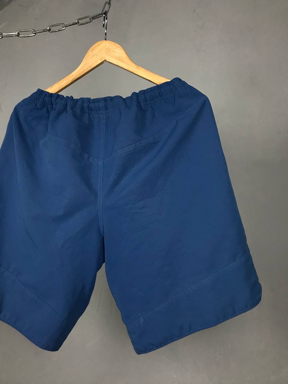 Vintage Nike swoosh streetwear vintage shorts Size US 36 / EU 52 - 7 Thumbnail