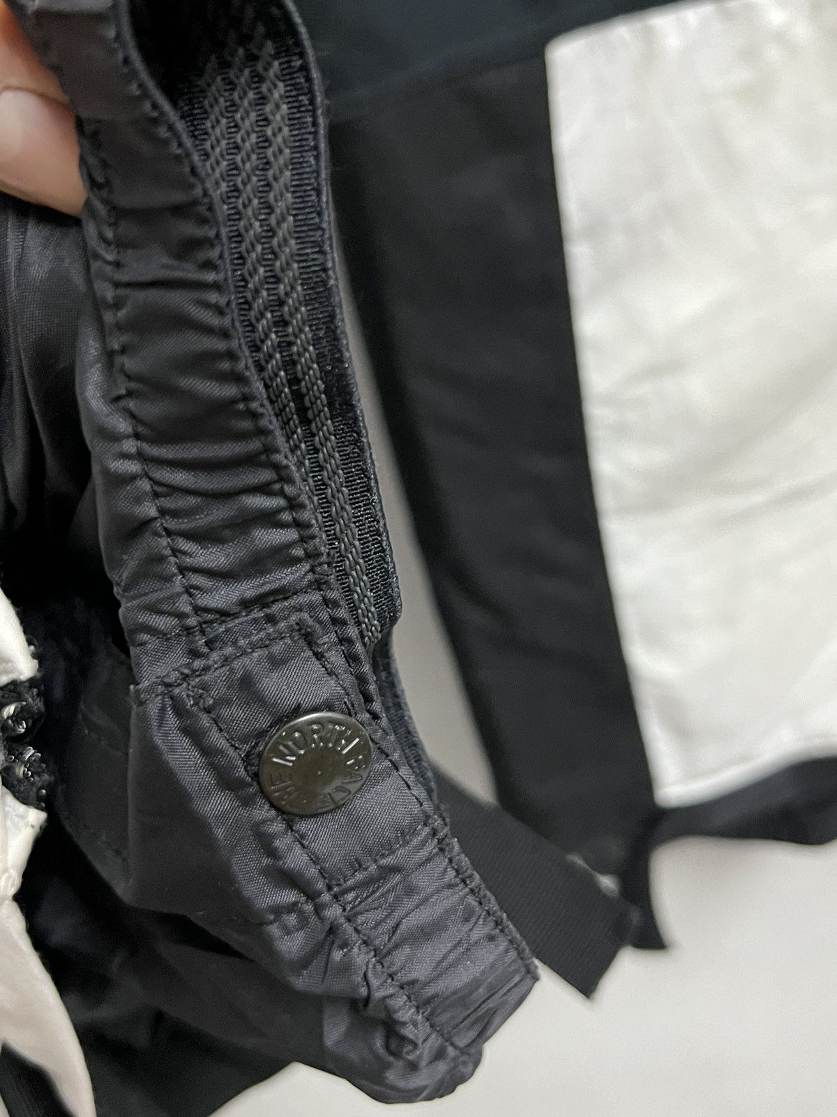 The North Face × Vintage The north face extreme gear ski pants vintage Size US 29 - 11 Thumbnail