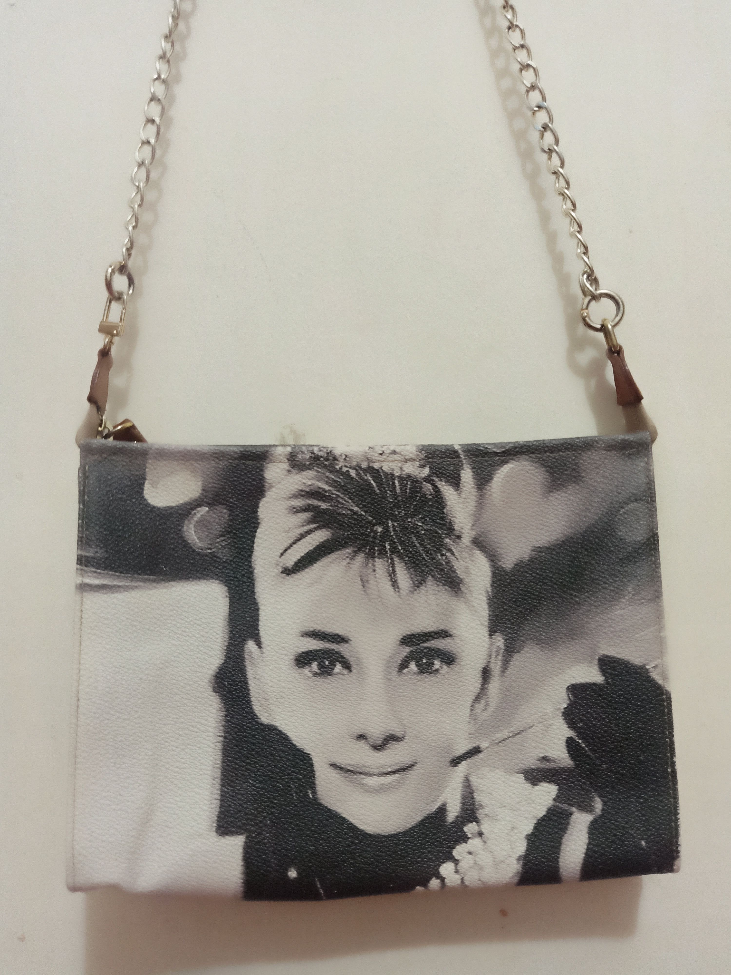 Other Vtg Bagghy Sling Bag audrey hepburn design Size ONE SIZE - 1 Thumbnail