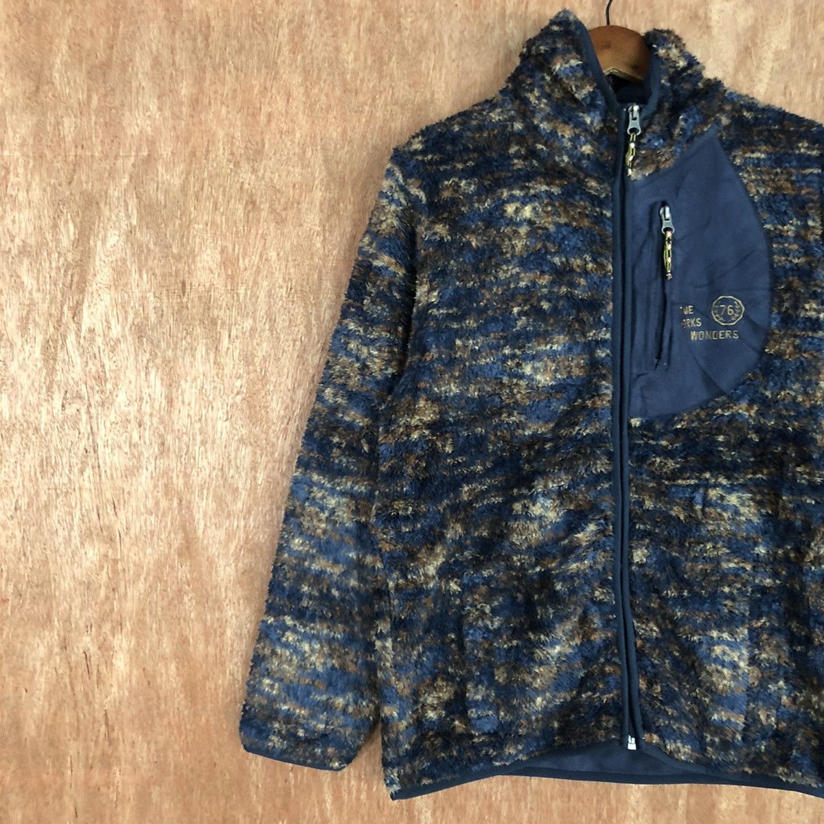 Japanese Brand Vent Couveut Dark Blue Mohair fleece hoodie Sweater #H370 Size US M / EU 48-50 / 2 - 7 Thumbnail