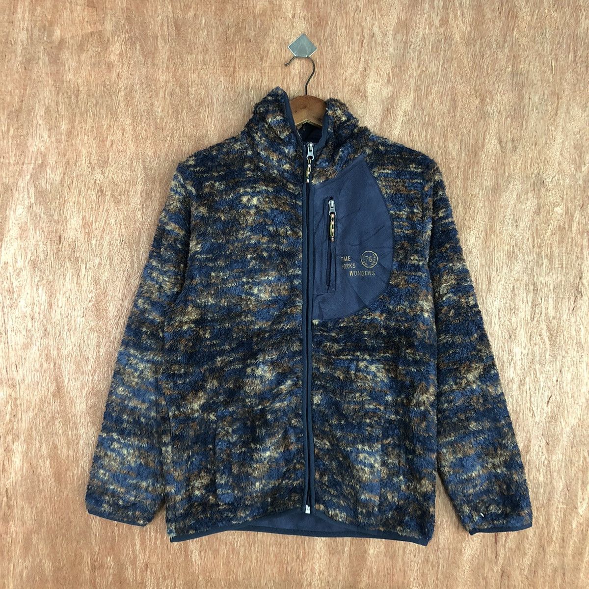 Japanese Brand Vent Couveut Dark Blue Mohair fleece hoodie Sweater #H370 Size US M / EU 48-50 / 2 - 3 Thumbnail