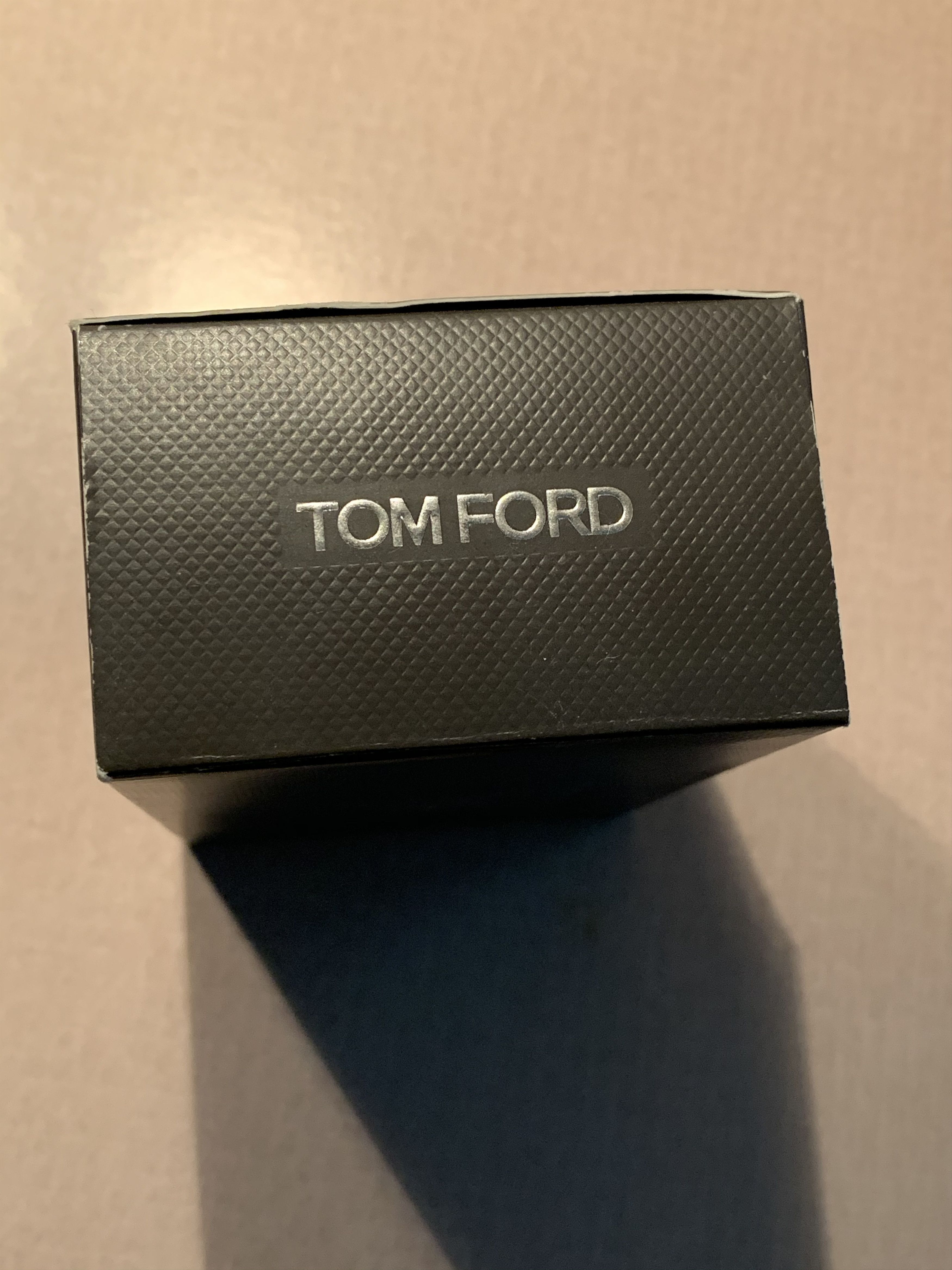 Designer × Tom Ford *RARE* New SOLD OUT DISCONTINUED Tom Ford Oud Wood Soap Bar Size ONE SIZE - 5 Thumbnail