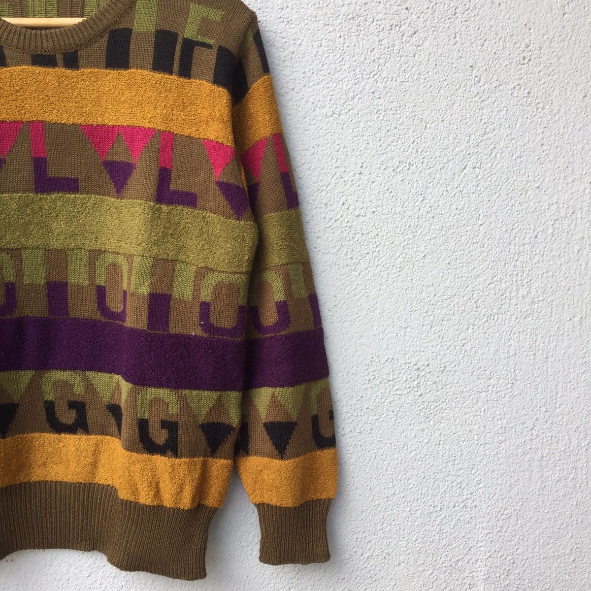 Aran Isles Knitwear Japanese Vintage Colourful Striped Jumper Knitwear Size US M / EU 48-50 / 2 - 5 Thumbnail
