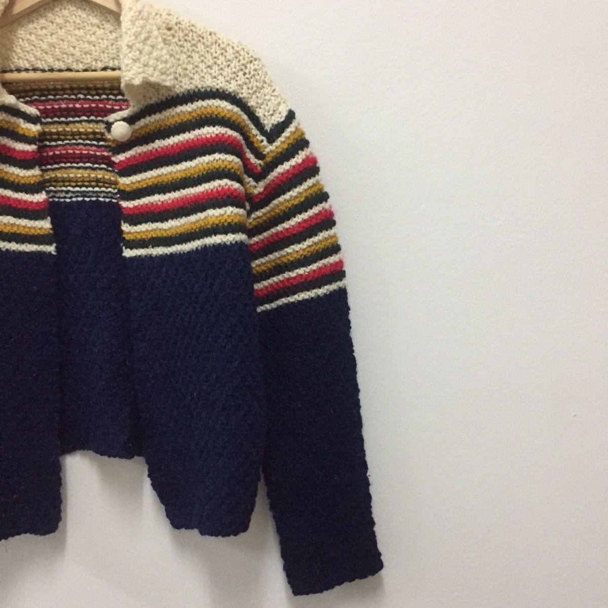 Aran Isles Knitwear Vintage Knitwear One Button Collared Striped Knit Cardigan Size US M / EU 48-50 / 2 - 5 Thumbnail