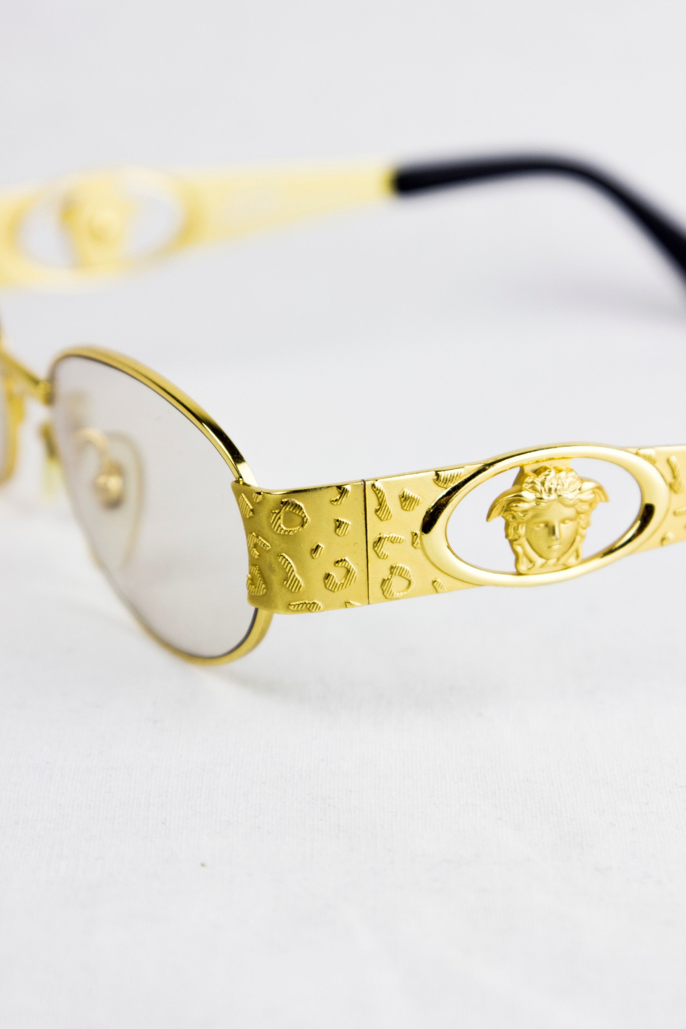 Versace Mod S50 Col 030 Vintage sunglasses 90s | Grailed