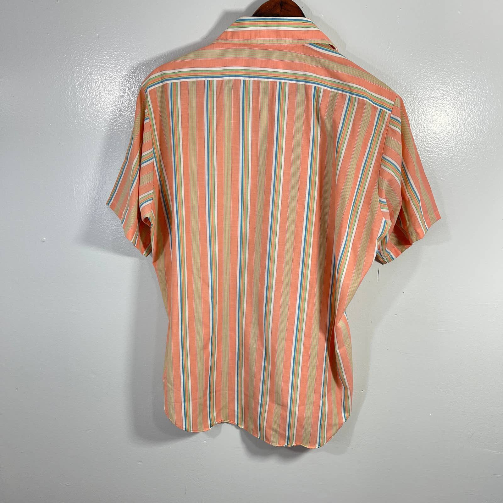 Vintage VINTAGE 1970s Vertical Striped Camp Button Shirt Size US XL / EU 56 / 4 - 4 Thumbnail