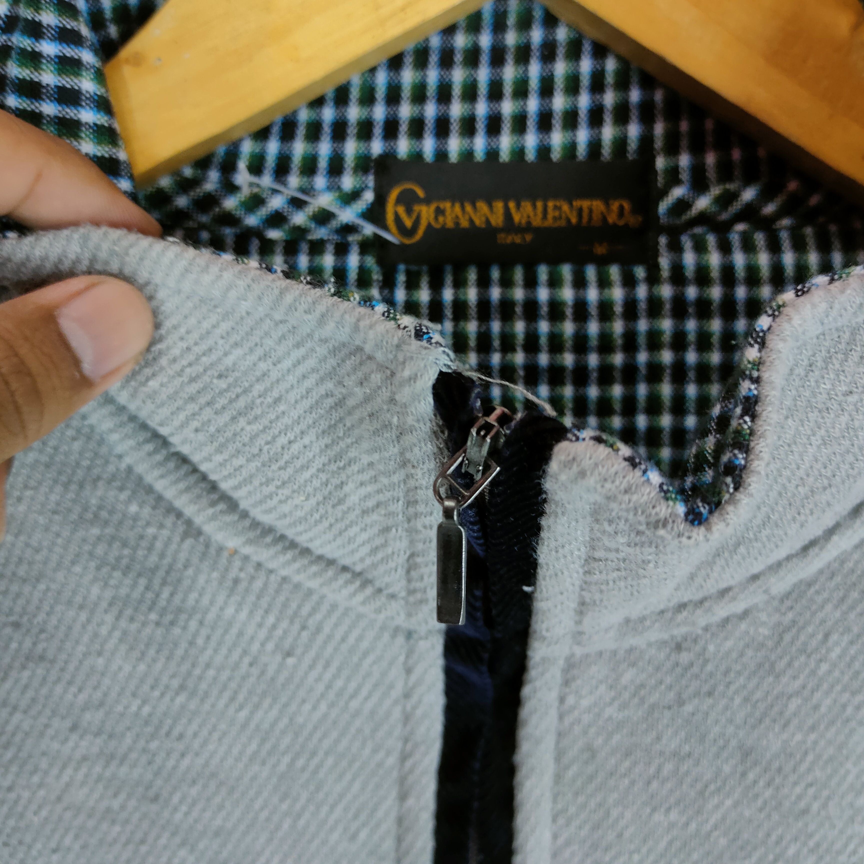 Other GIANNI VALENTINO Embroidery Logo Pocket Fleece Sweatshirt Size US M / EU 48-50 / 2 - 4 Thumbnail