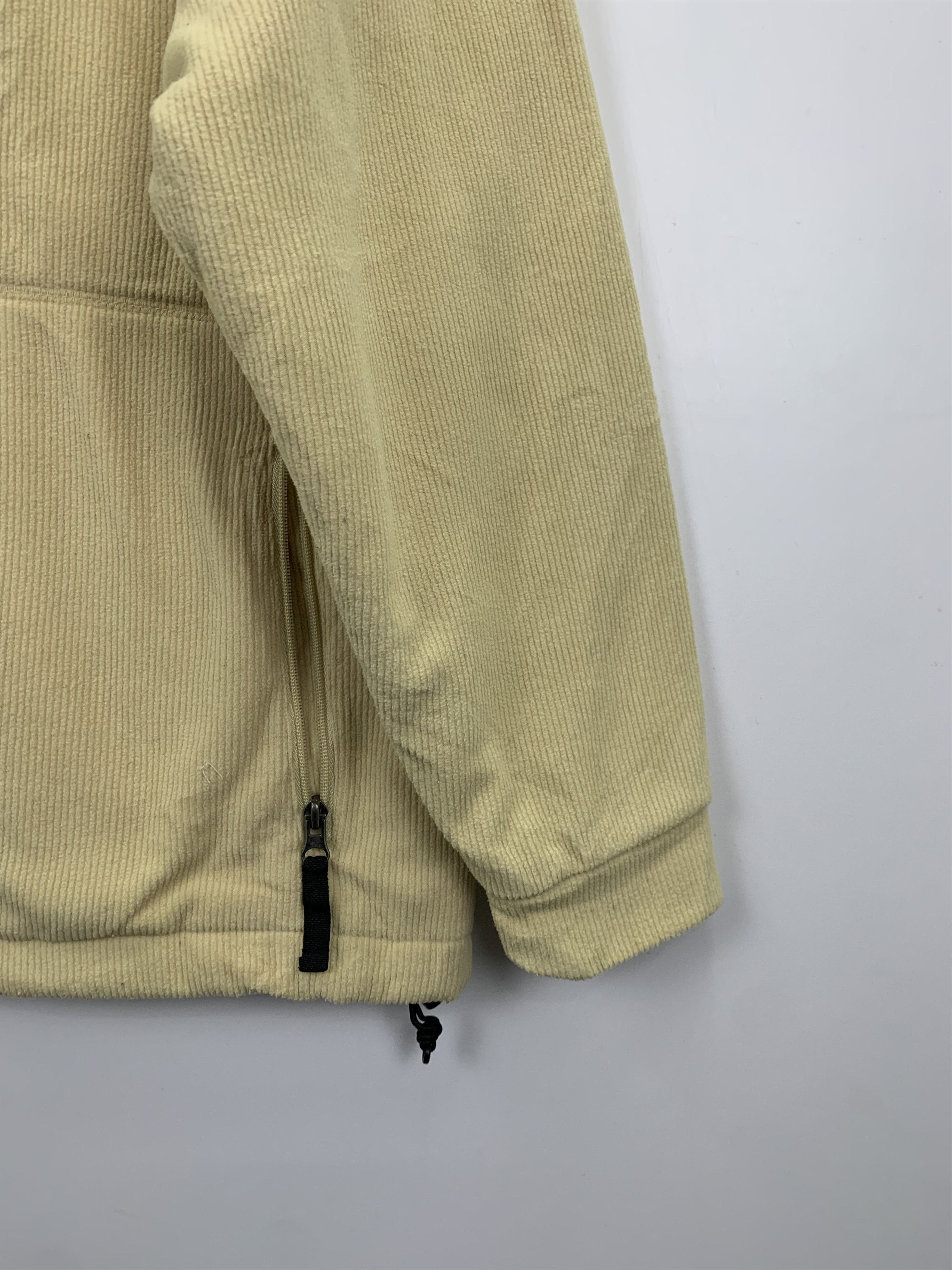 Benetton Vintage Benetton Formula 1 Fleece Racing Jacket J0885 Size US L / EU 52-54 / 3 - 3 Thumbnail