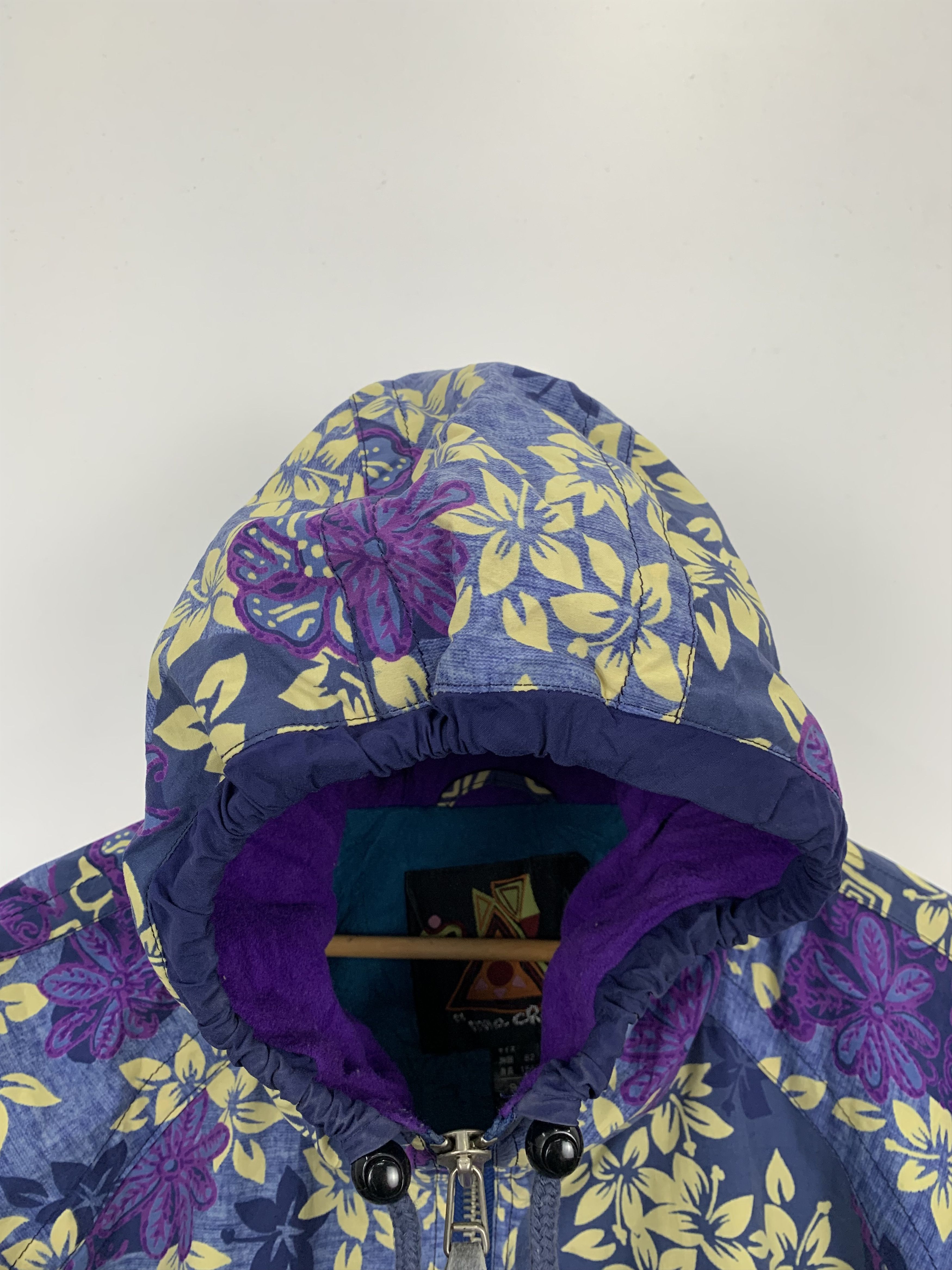 Japanese Brand Vintage Japanese Brand Hoodie Floral Jacket J0886 Size US M / EU 48-50 / 2 - 9 Thumbnail