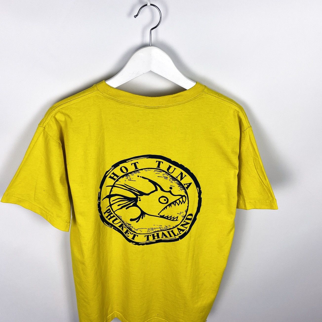 Hot Tuna Vintage 90s Hot Tuna Surfing Hawaii tee Phuket Thailand Size US L / EU 52-54 / 3 - 3 Thumbnail