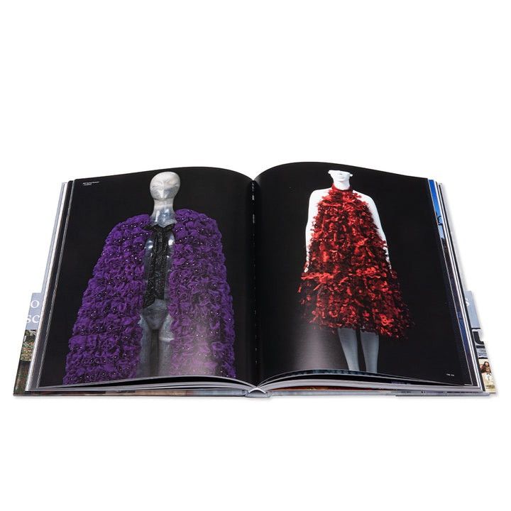 Japanese Brand × Jun Takahashi × Undercover UNDERCOVER by Jun Takahashi Hardcover Book RIZZOLI published Size ONE SIZE - 3 Thumbnail